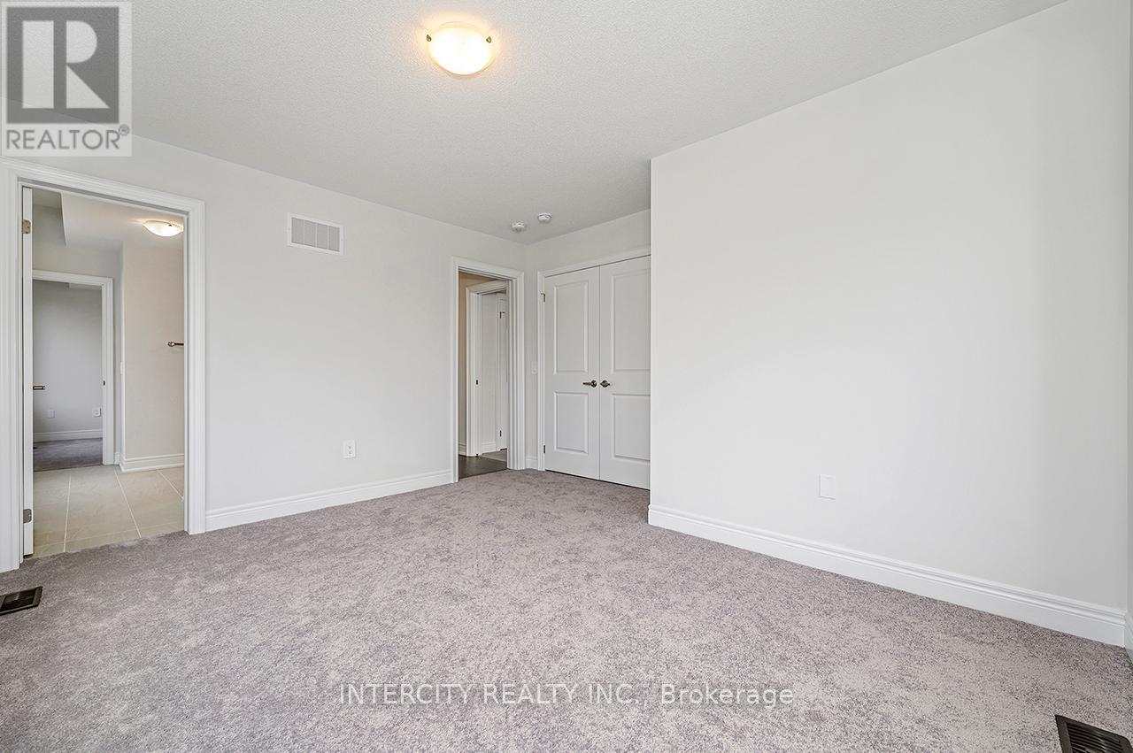 57 Bostock Drive, Georgina, Ontario  L4P 0S5 - Photo 41 - N12148522