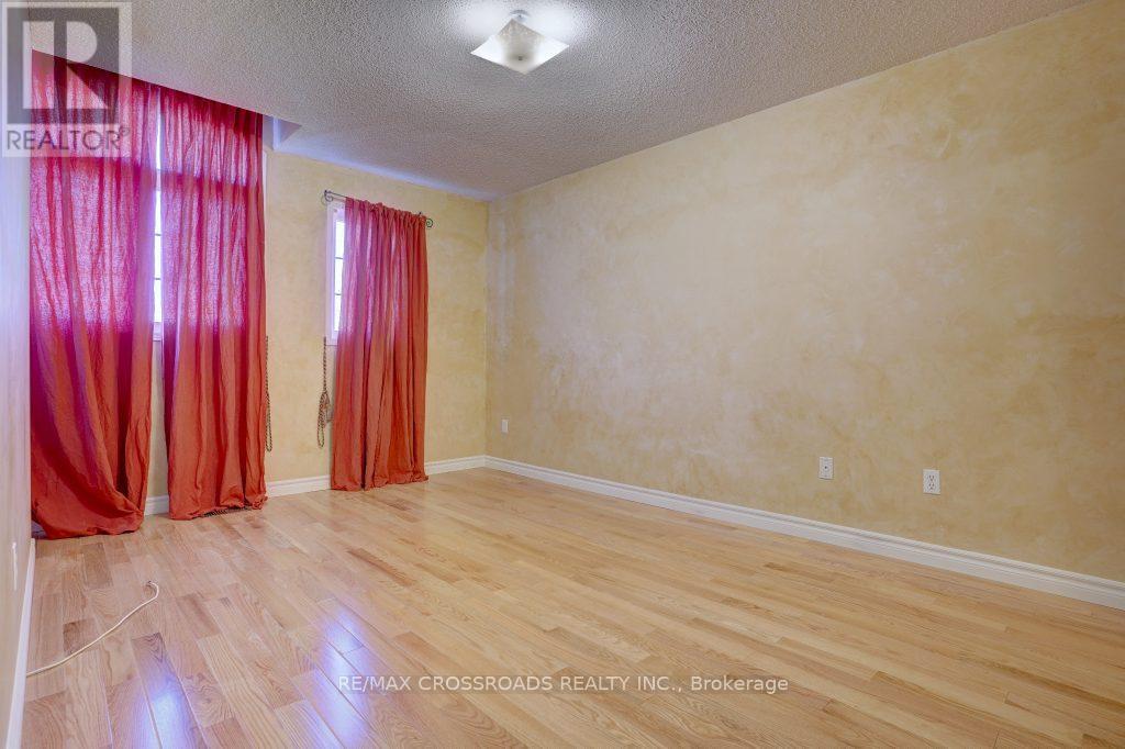 7 Apollo Road, Markham (Middlefield), Ontario  L3S 4C5 - Photo 15 - N12148629
