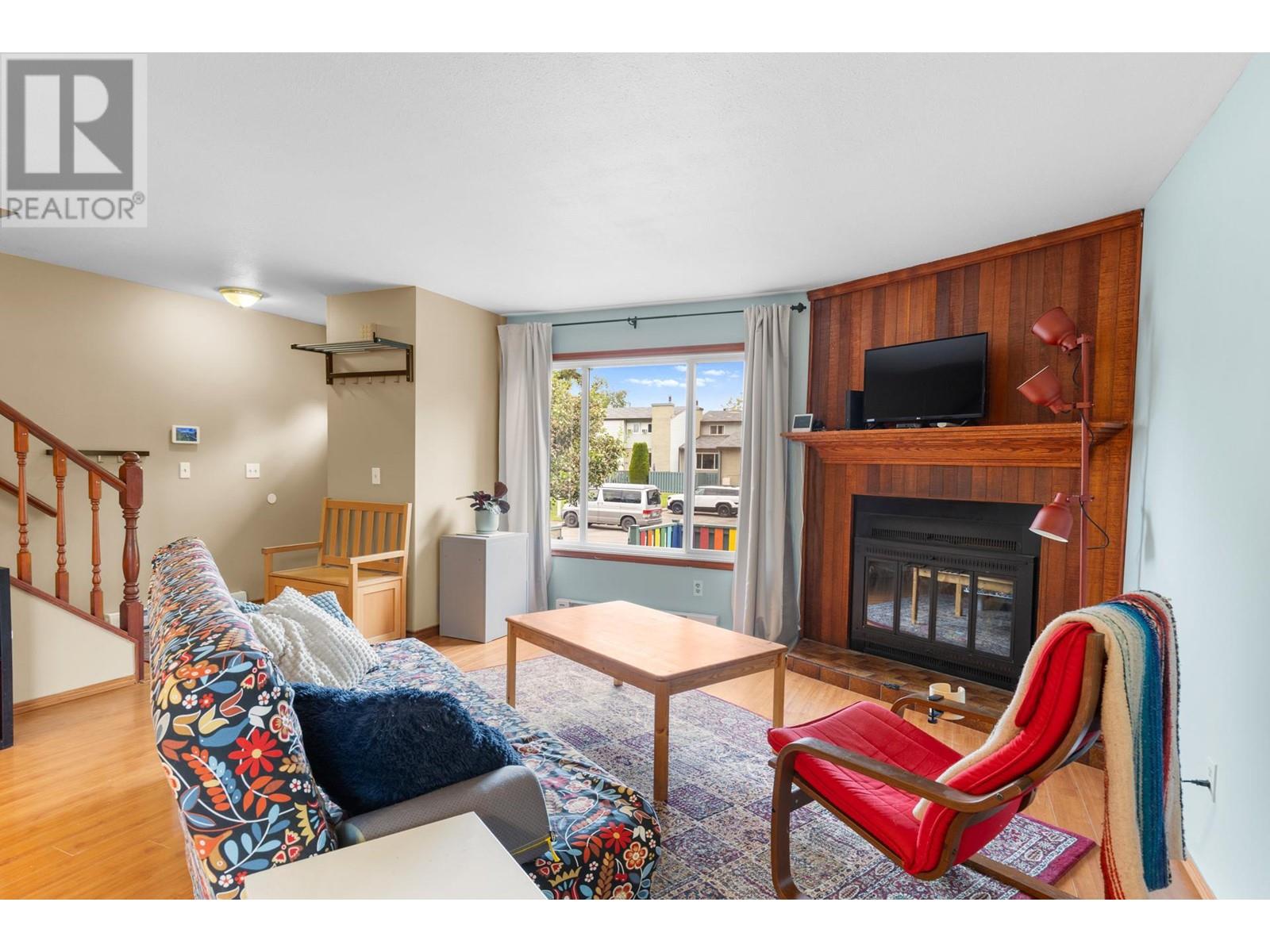 Property at 1471 Inkar Road Unit# 9 image 2