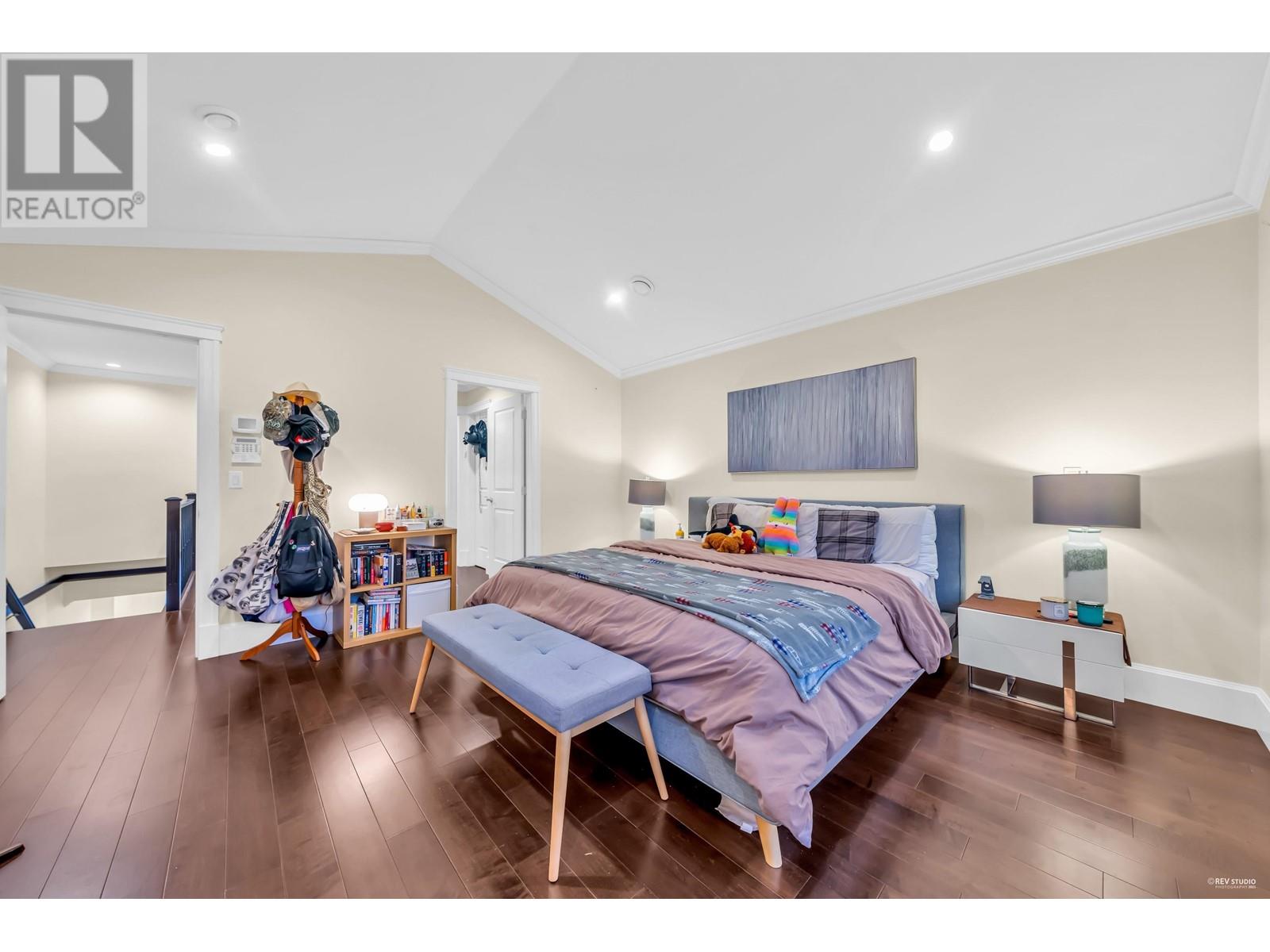 Listing Picture 11 of 40 : 3455 W 10TH AVENUE, Vancouver / 溫哥華 - 魯藝地產 Yvonne Lu Group - MLS Medallion Club Member