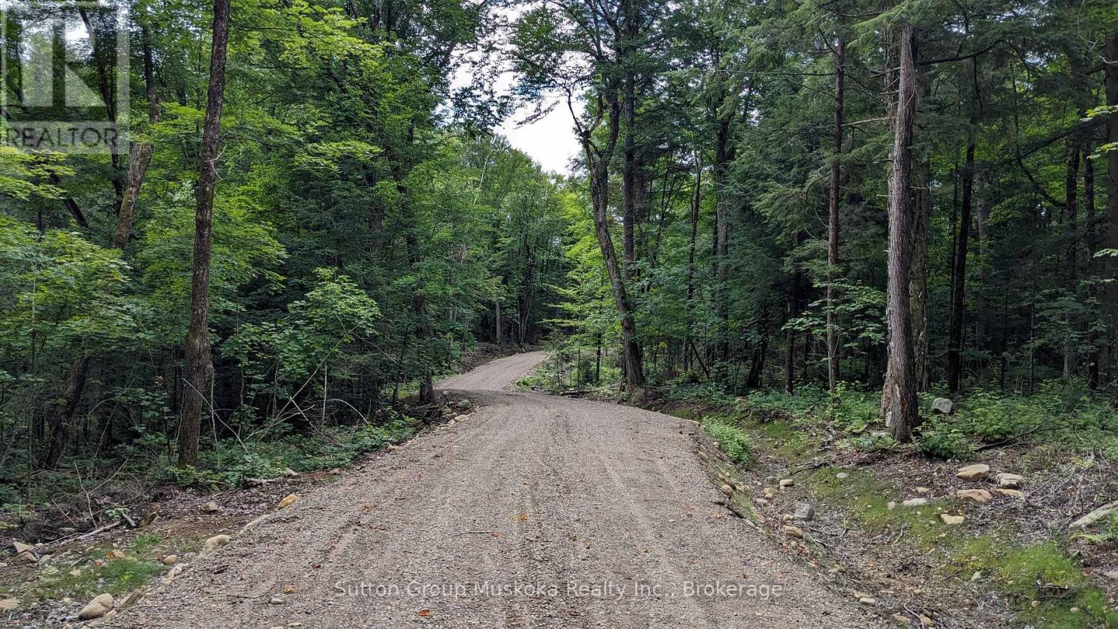 Lot 2 Esig Lane, Lake Of Bays, Ontario  P1H 2J6 - Photo 11 - X12148644