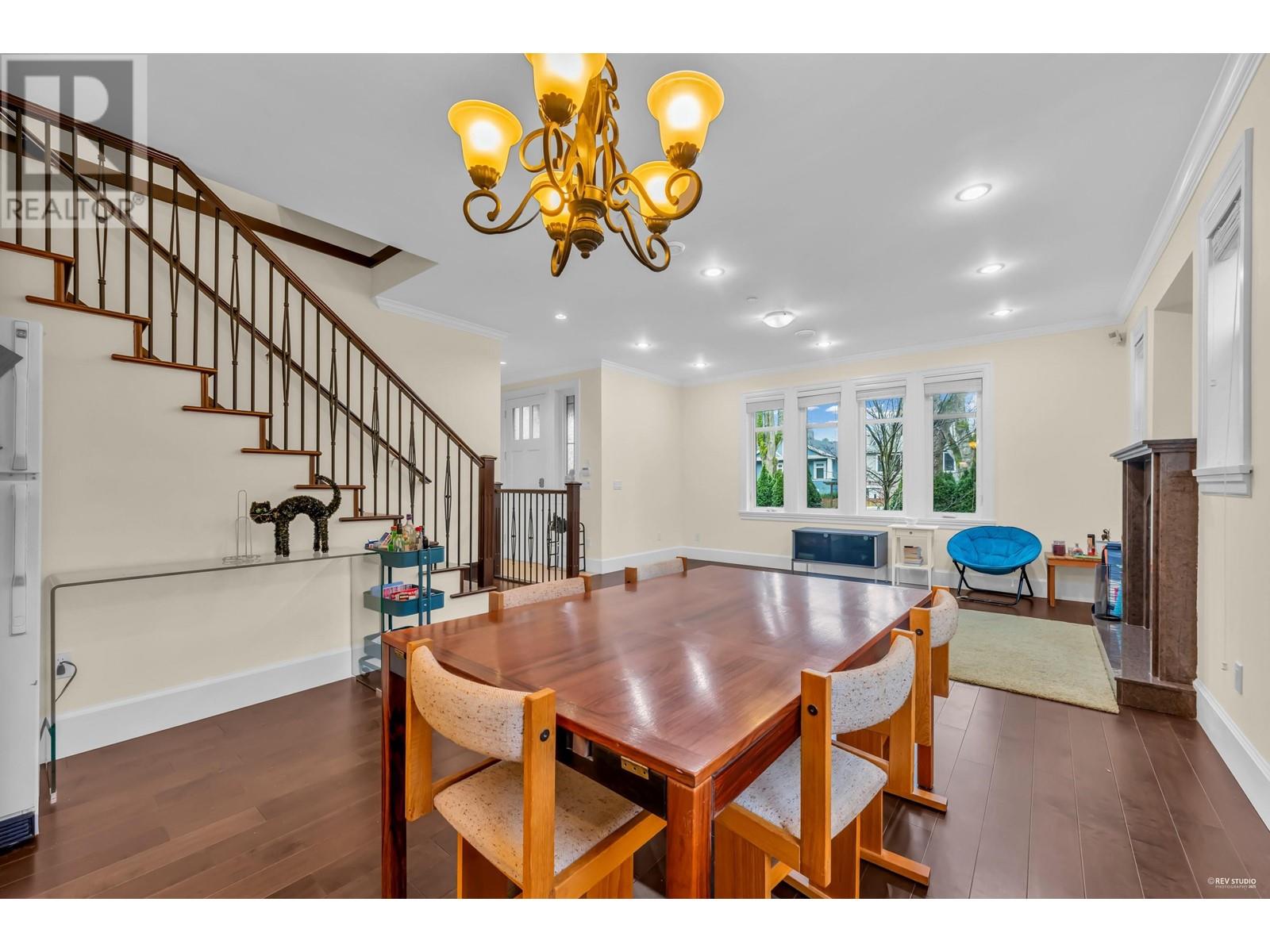 Listing Picture 25 of 40 : 3455 W 10TH AVENUE, Vancouver / 溫哥華 - 魯藝地產 Yvonne Lu Group - MLS Medallion Club Member