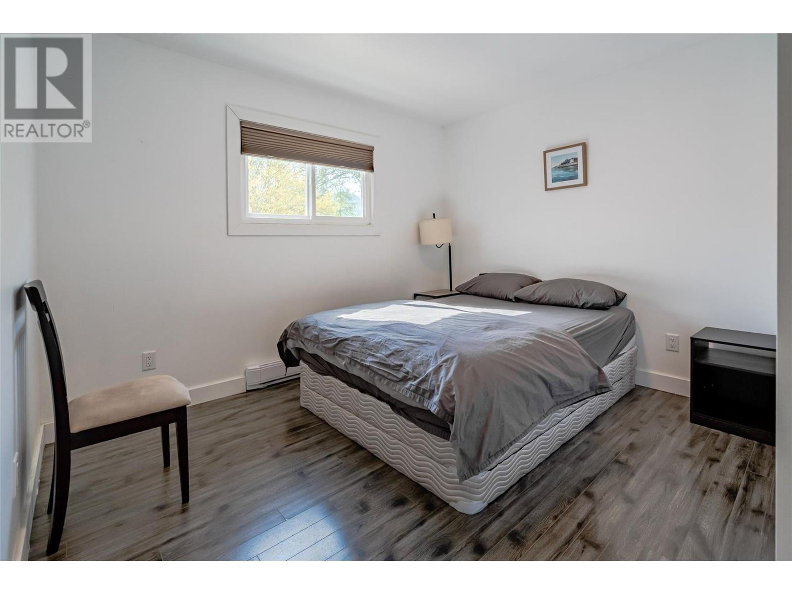 1810 First Street, Fruitvale, British Columbia  V0G 1L0 - Photo 32 - 10347872