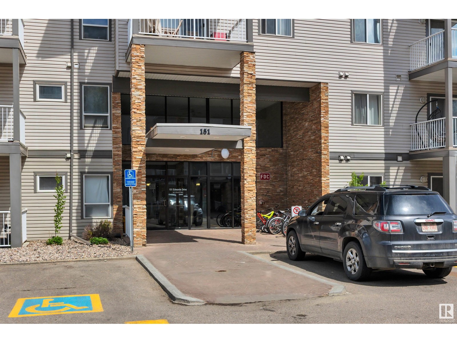 Property at #220 151 EDWARDS DR SW image 4