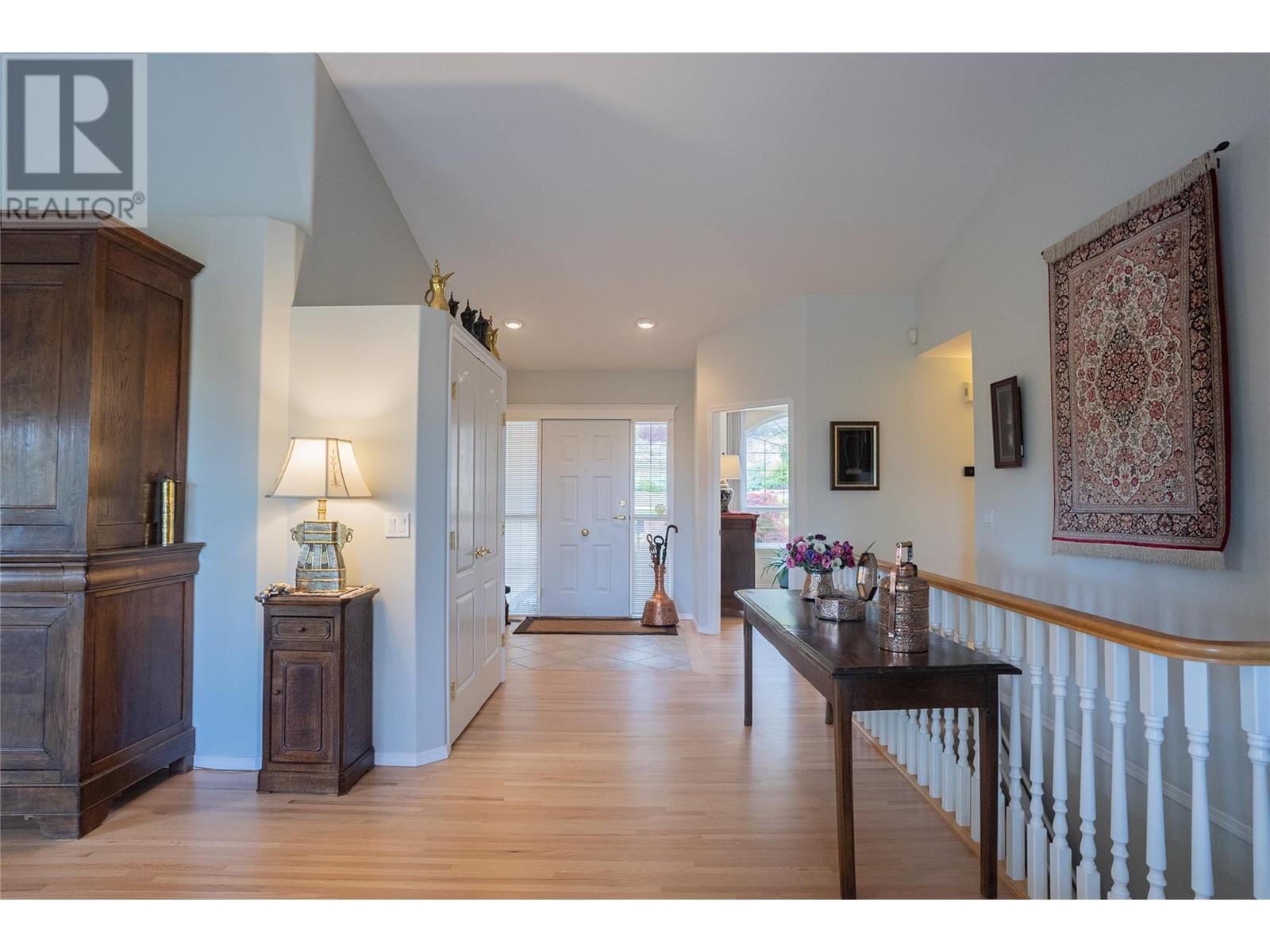 2081 Horizon Drive, West Kelowna, British Columbia  V1Z 3Y5 - Photo 11 - 10347957