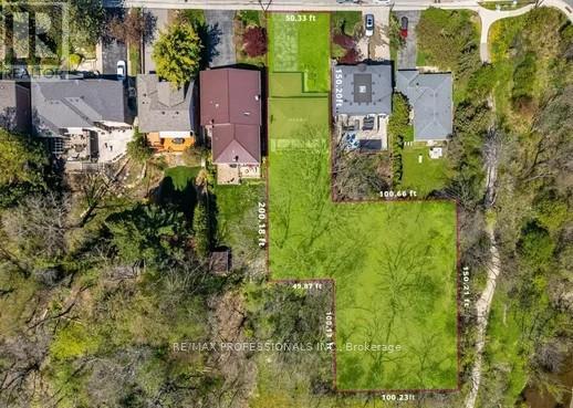 9 WINGROVE HILL, Toronto, Ontario