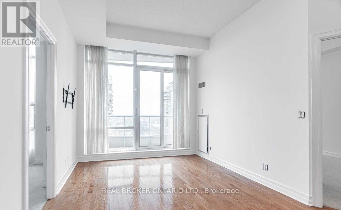 2809 - 33 Elm Drive, Mississauga, Ontario  L5B 4M2 - Photo 7 - W12148603