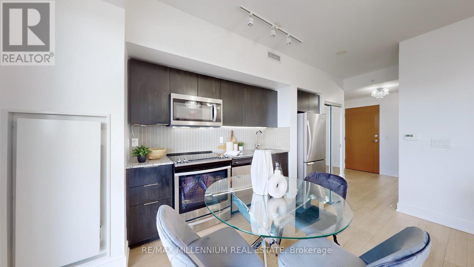 1513 - 30 Shore Breeze Drive, Toronto, Ontario  M8V 0J1 - Photo 20 - W12148636