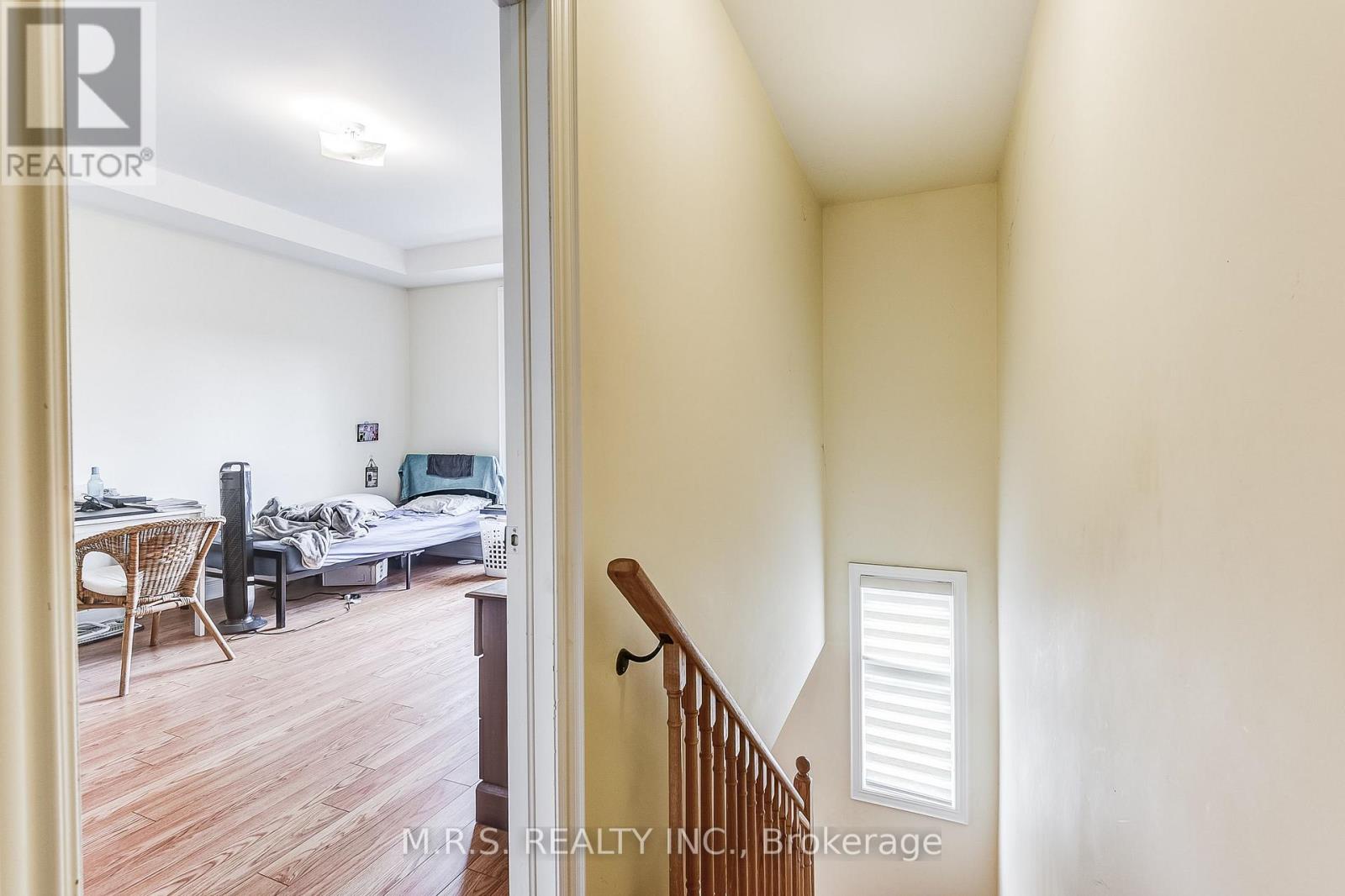 24 Tarmola Park Court, Toronto, Ontario  M9L 0A6 - Photo 21 - W12148639