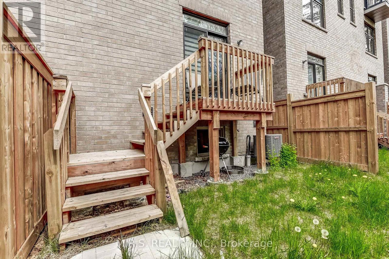 24 Tarmola Park Court, Toronto, Ontario  M9L 0A6 - Photo 24 - W12148639