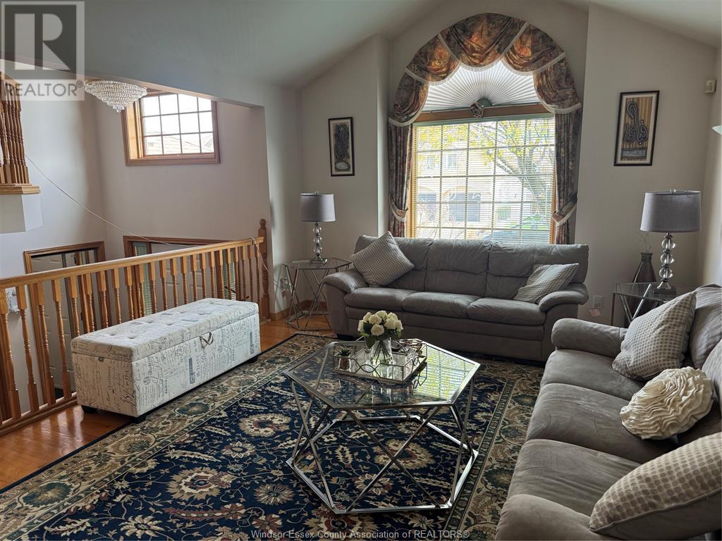 2636 Fleming Court Unit# Upper, Windsor, Ontario  N9E 4P1 - Photo 4 - 25012116