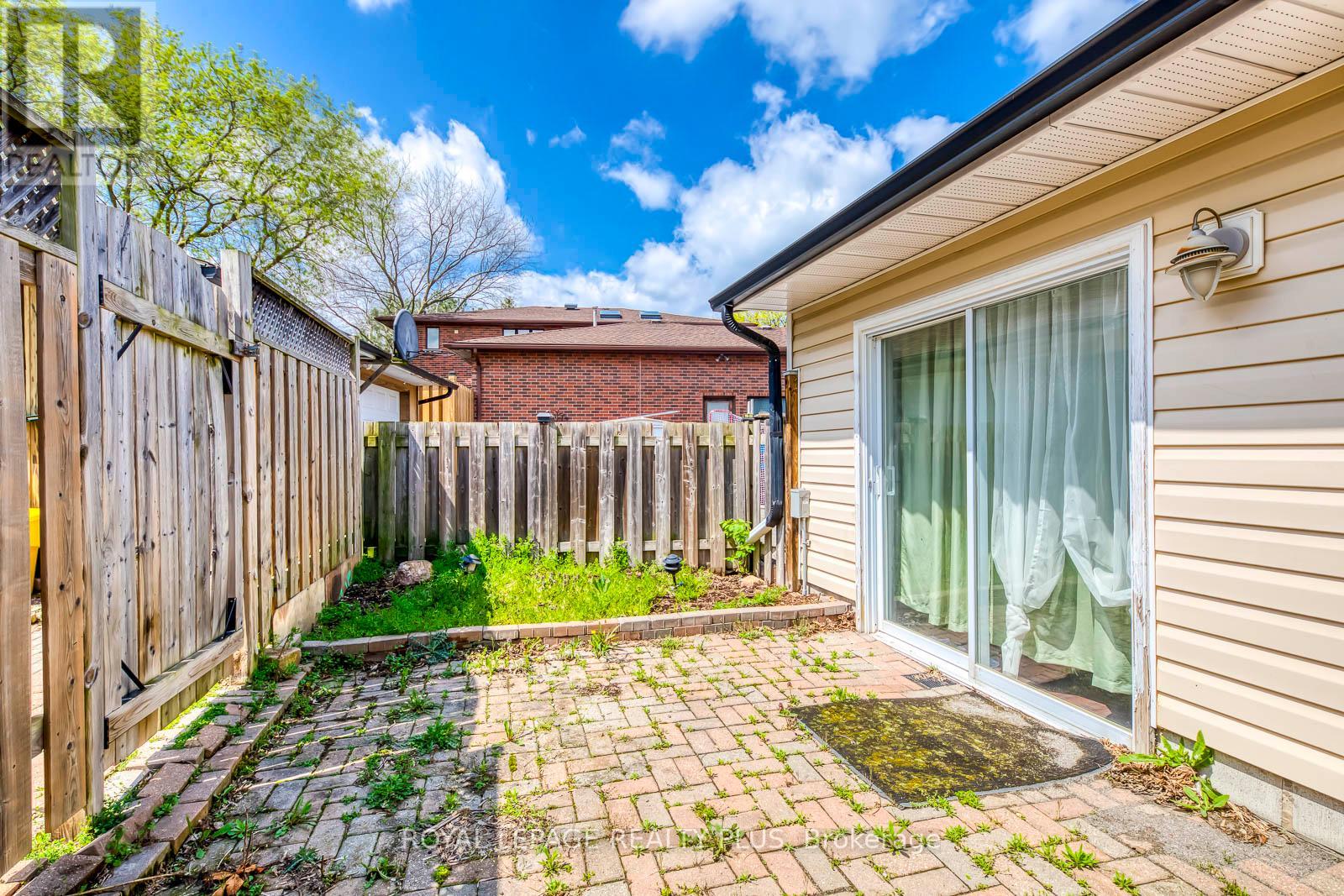 128 Parnell Road, St. Catharines (Vine/linwell), Ontario  L2M 1V4 - Photo 21 - X12148489