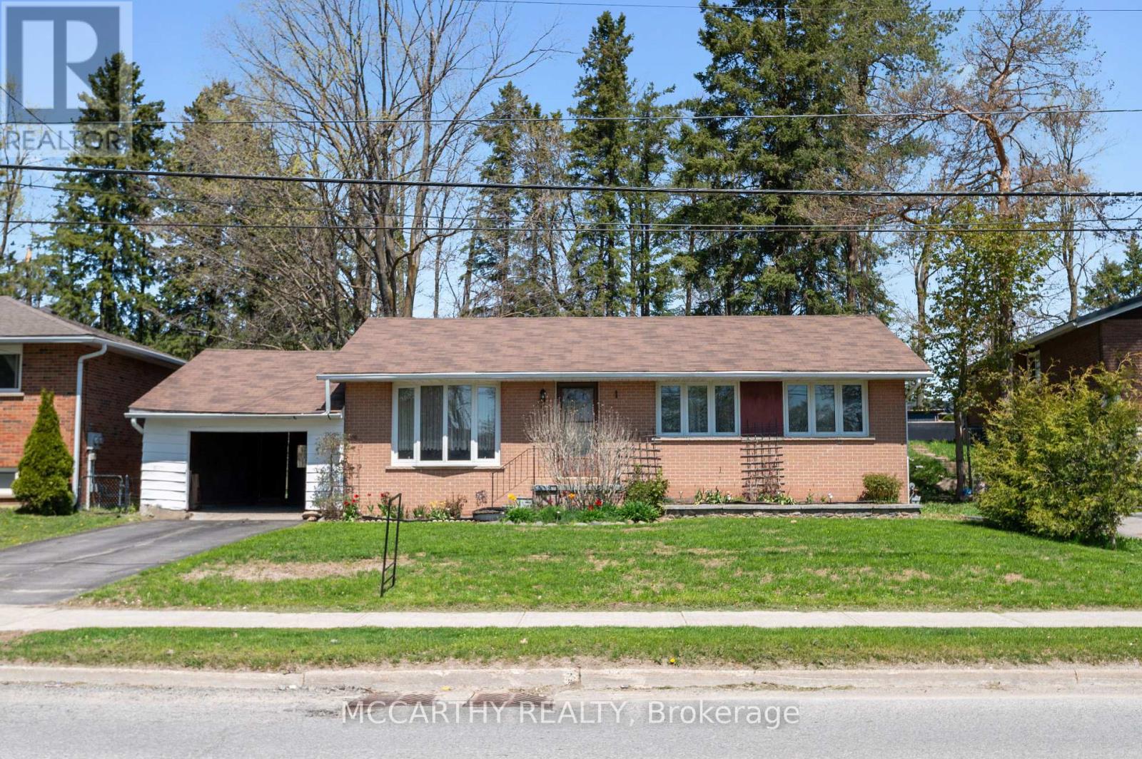 438 First Avenue E, Shelburne, Ontario  L9V 2Z6 - Photo 3 - X12148494