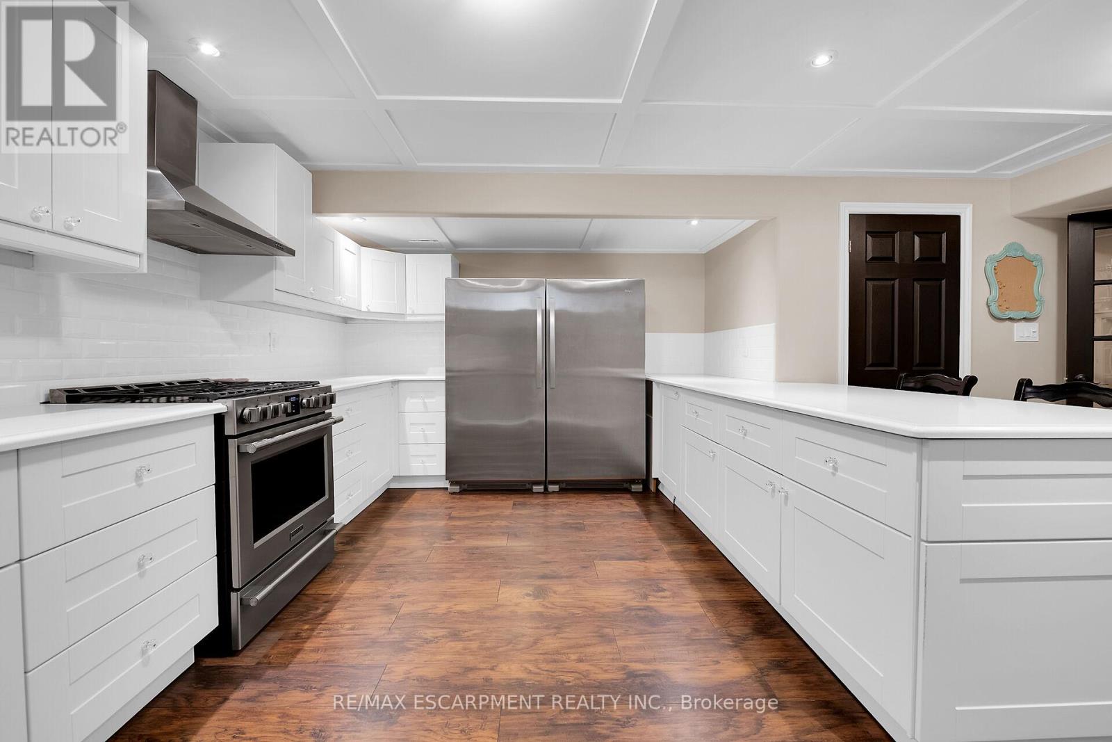 56 Nanaimo Crescent, Hamilton, Ontario  L8E 0C9 - Photo 41 - X12148537