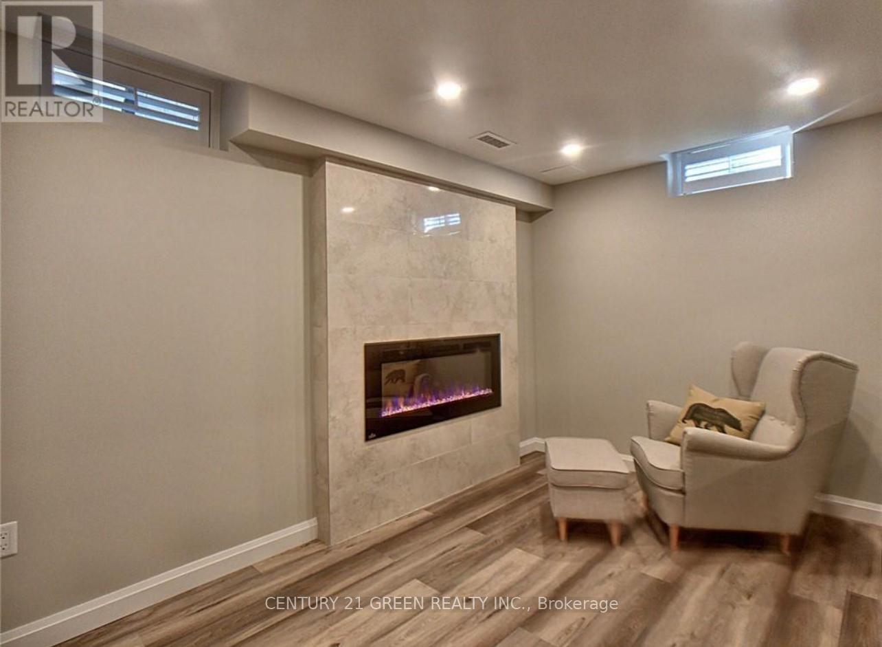 10 Rouley Lane, Hamilton (Meadowlands), Ontario  L9G 0G5 - Photo 17 - X12148641
