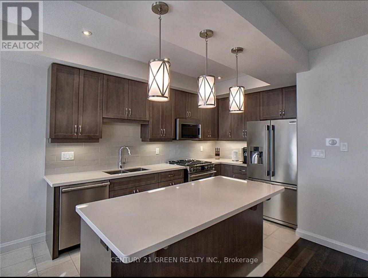 10 Rouley Lane, Hamilton, Ontario  L9G 0G5 - Photo 8 - X12148641
