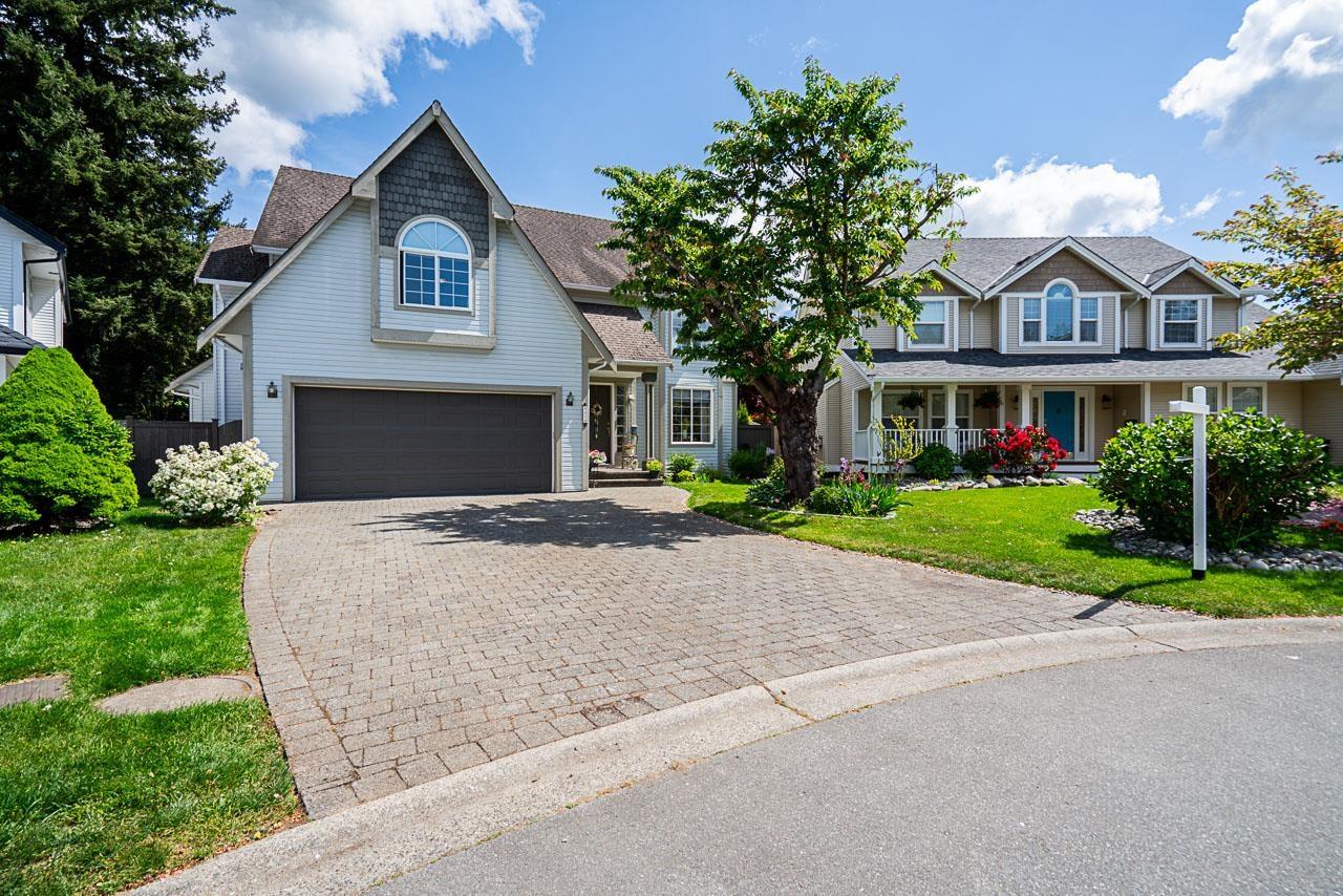 4454 209b Street, Langley, British Columbia  V3A 8Y8 - Photo 3 - R3002077