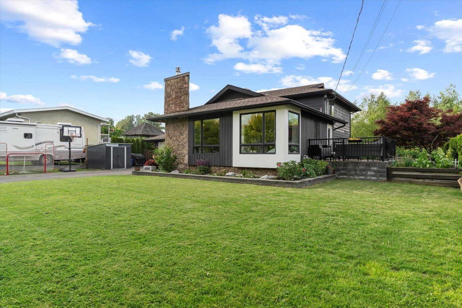 46061 Clare Avenue, Fairfield Island, Chilliwack, British Columbia  V2P 6M9 - Photo 3 - R3002157