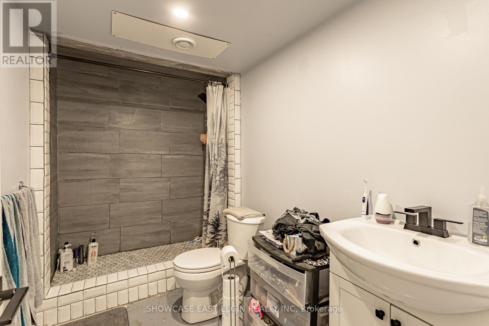 8433 Imperial Road, Malahide, Ontario  N5H 2R2 - Photo 22 - X12126778