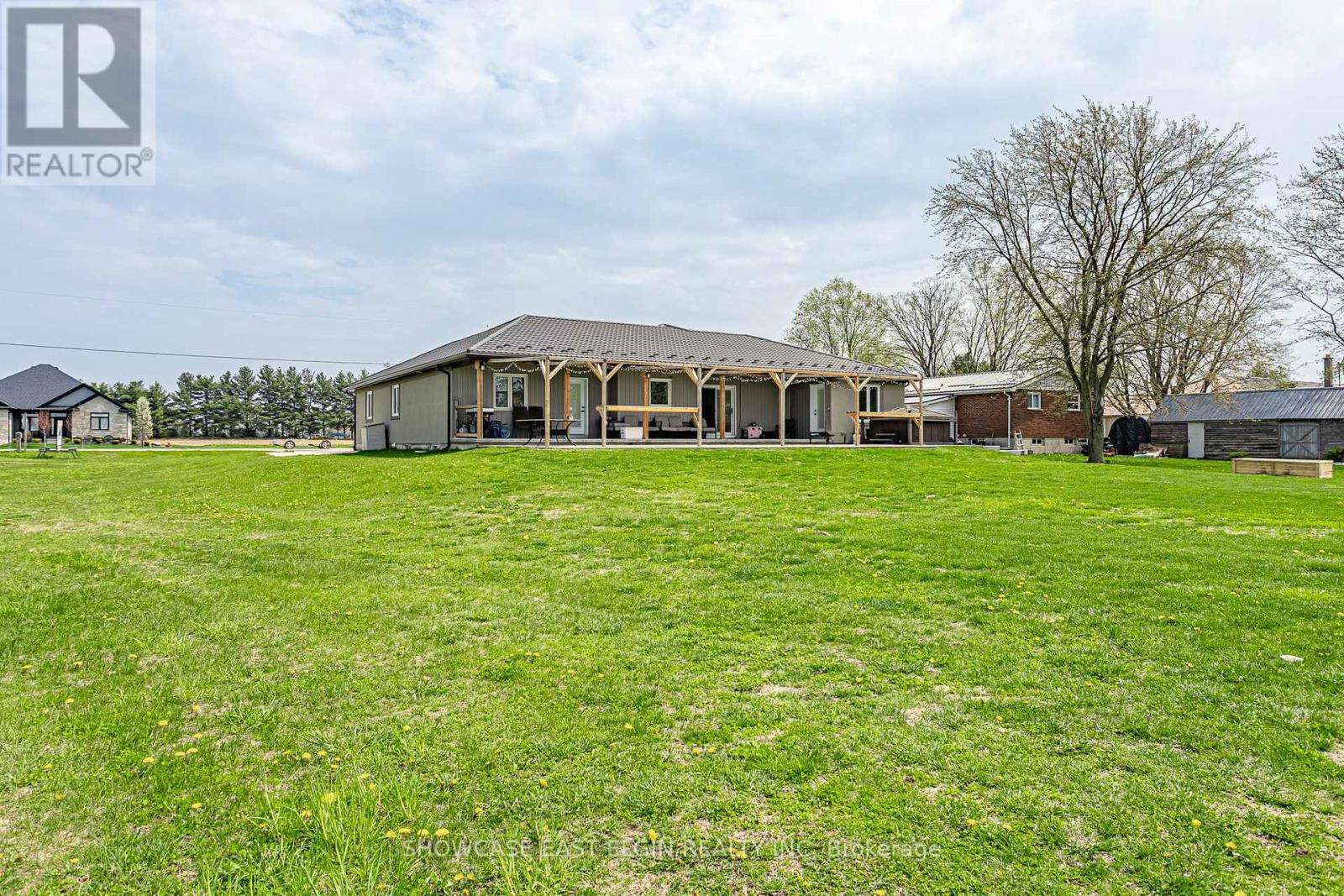 8433 Imperial Road, Malahide, Ontario  N5H 2R2 - Photo 31 - X12126778