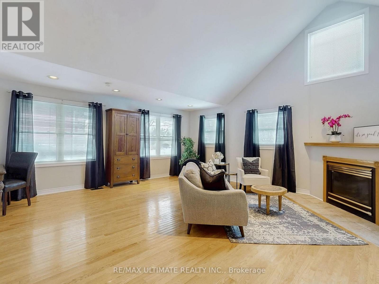 467 Poplar Avenue, Ajax, Ontario  L1S 1E7 - Photo 6 - E11987364