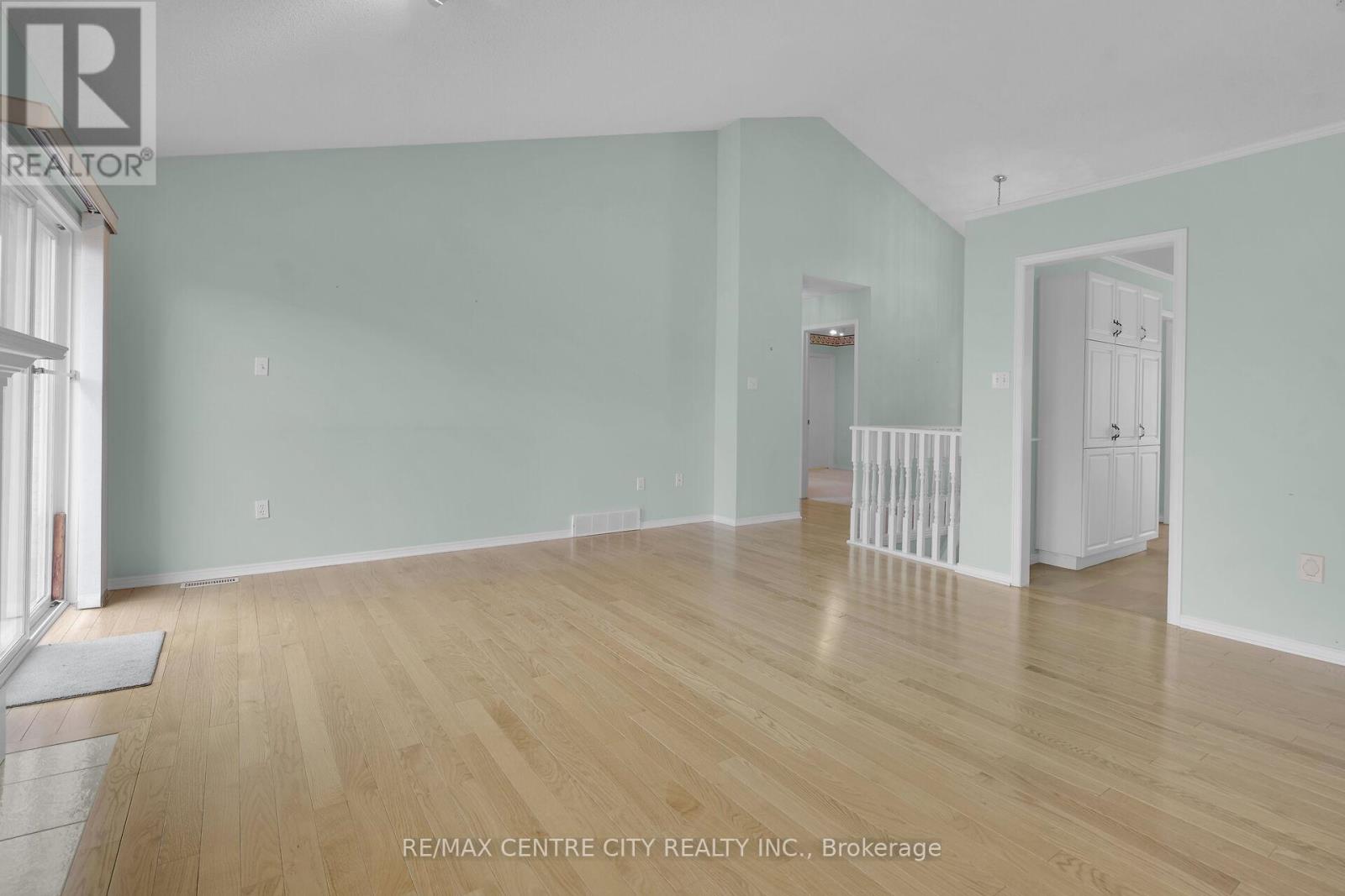 Photo 6 of 37 for 33 - 861 Shelborne Street