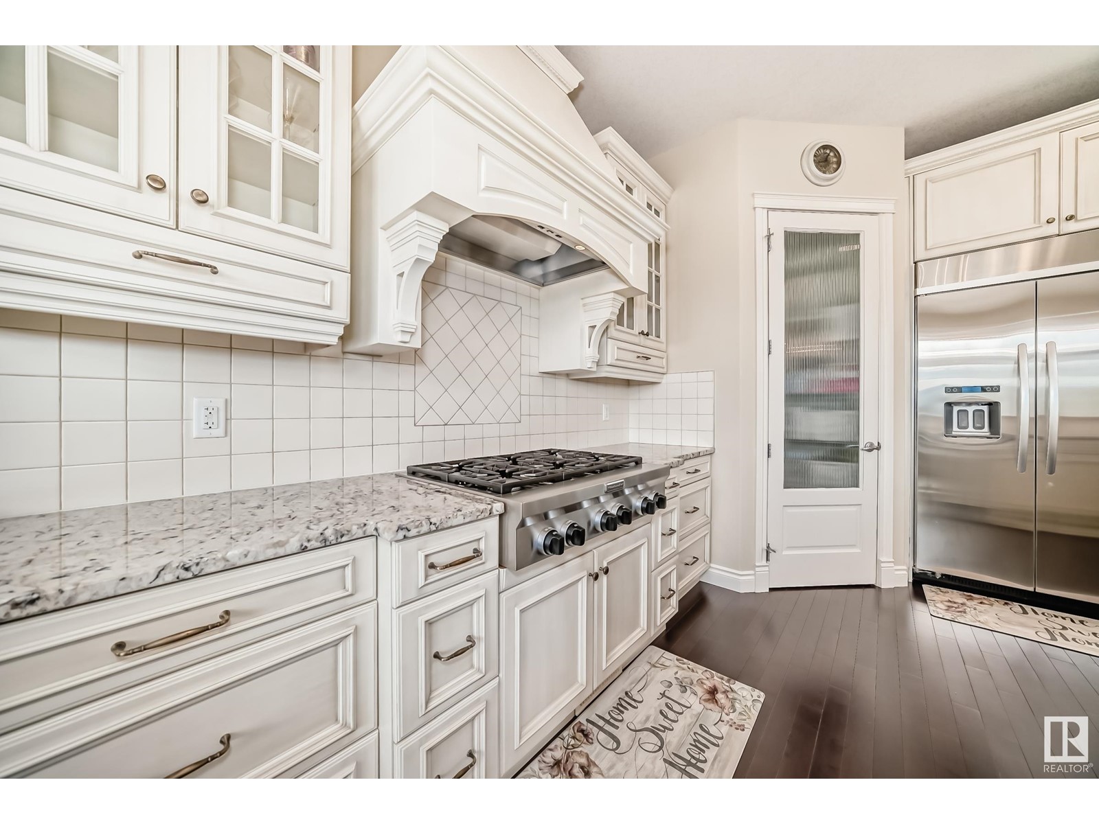 Property at 631 HOWATT DR SW image 1