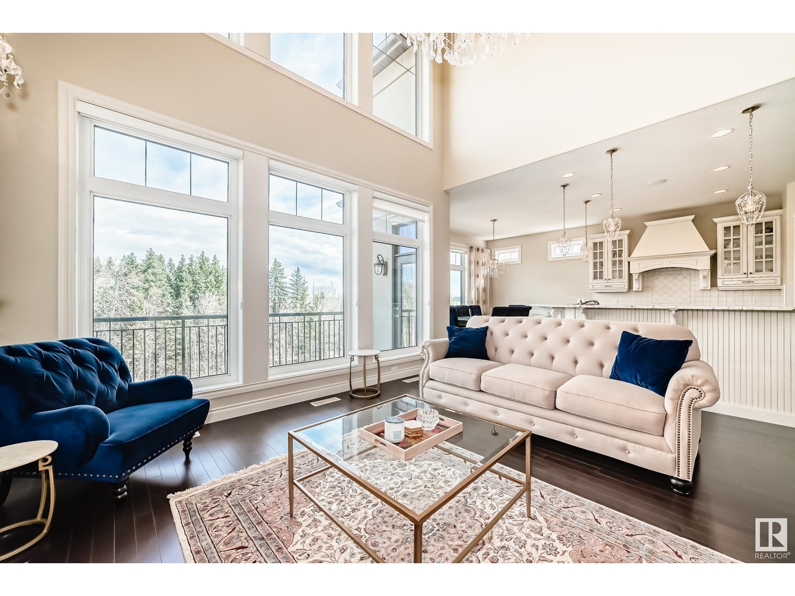 Property at 631 HOWATT DR SW image 4