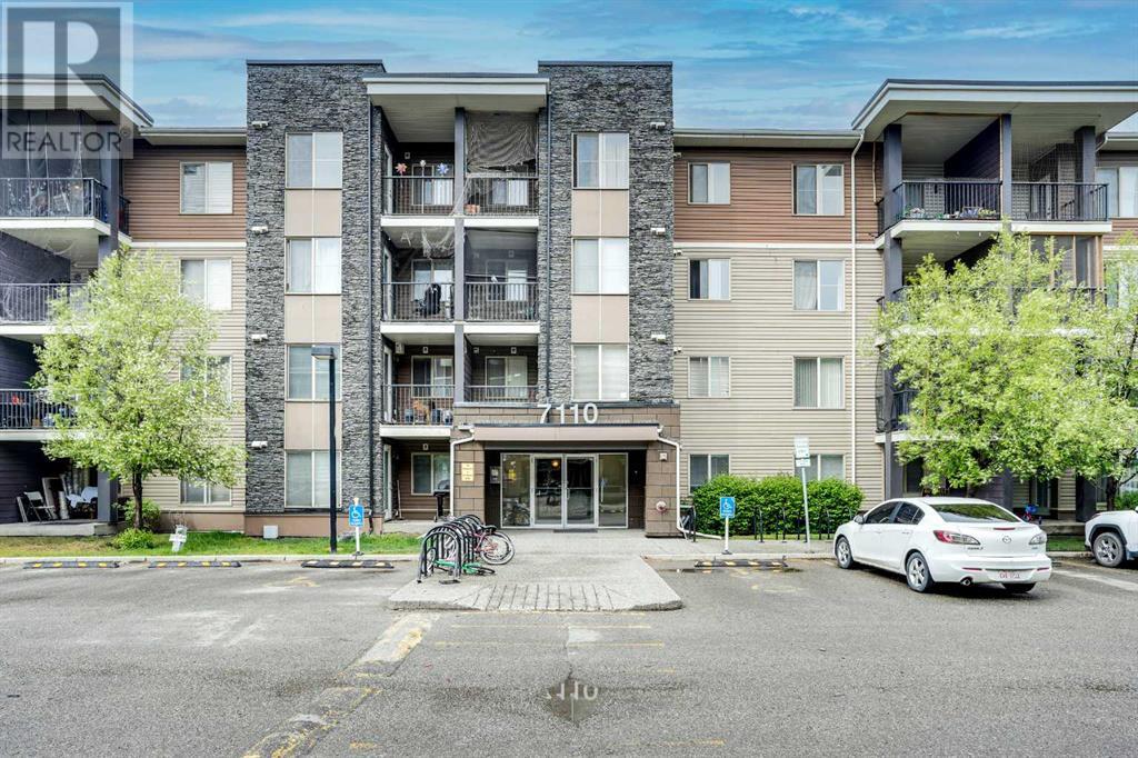 407, 7110 80 Avenue Ne, Calgary, Alberta  T3J 0N4 - Photo 1 - A2219039