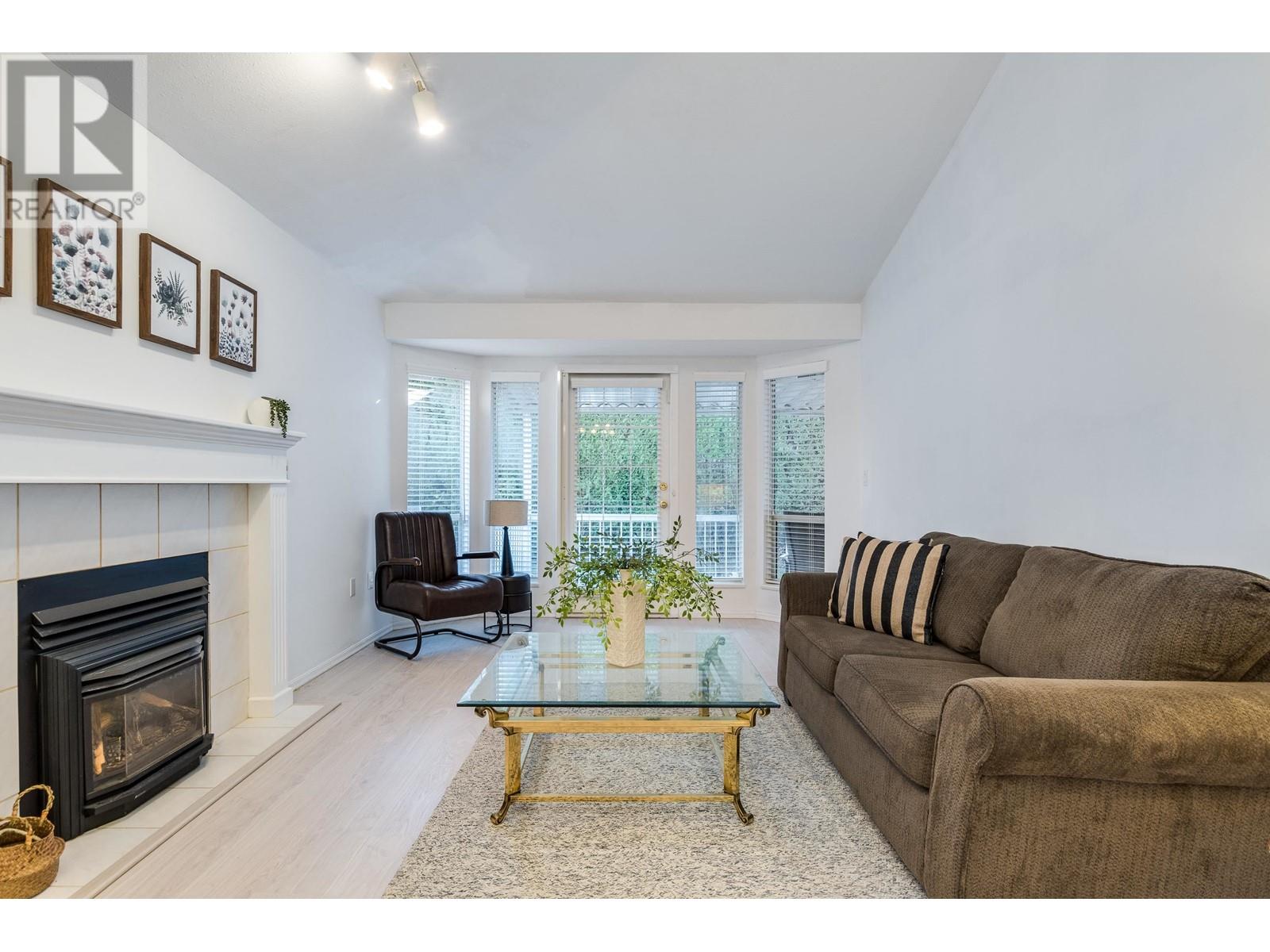 Property at 14 11950 LAITY STREET image 3