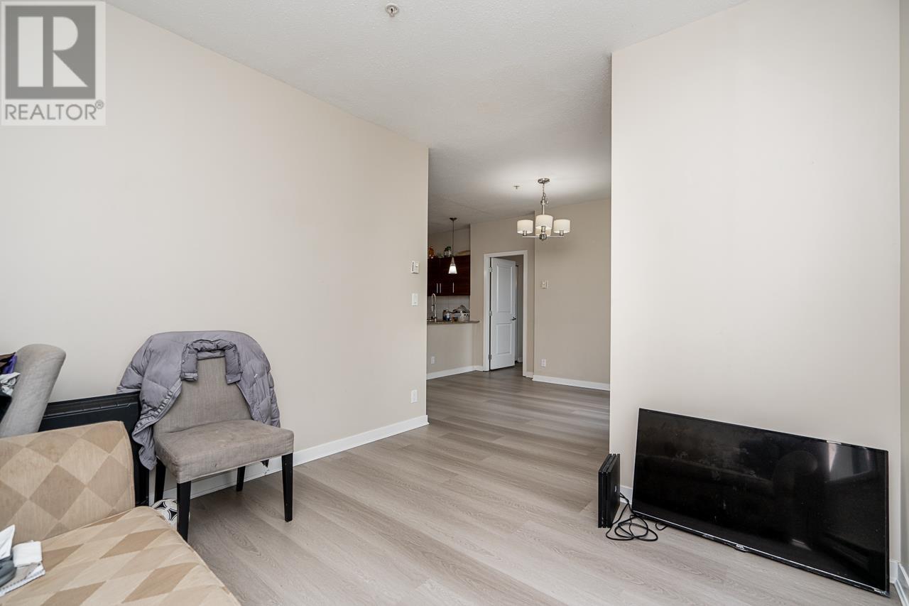 101 814 Royal Avenue, New Westminster, British Columbia  V3M 1J9 - Photo 3 - R3002654