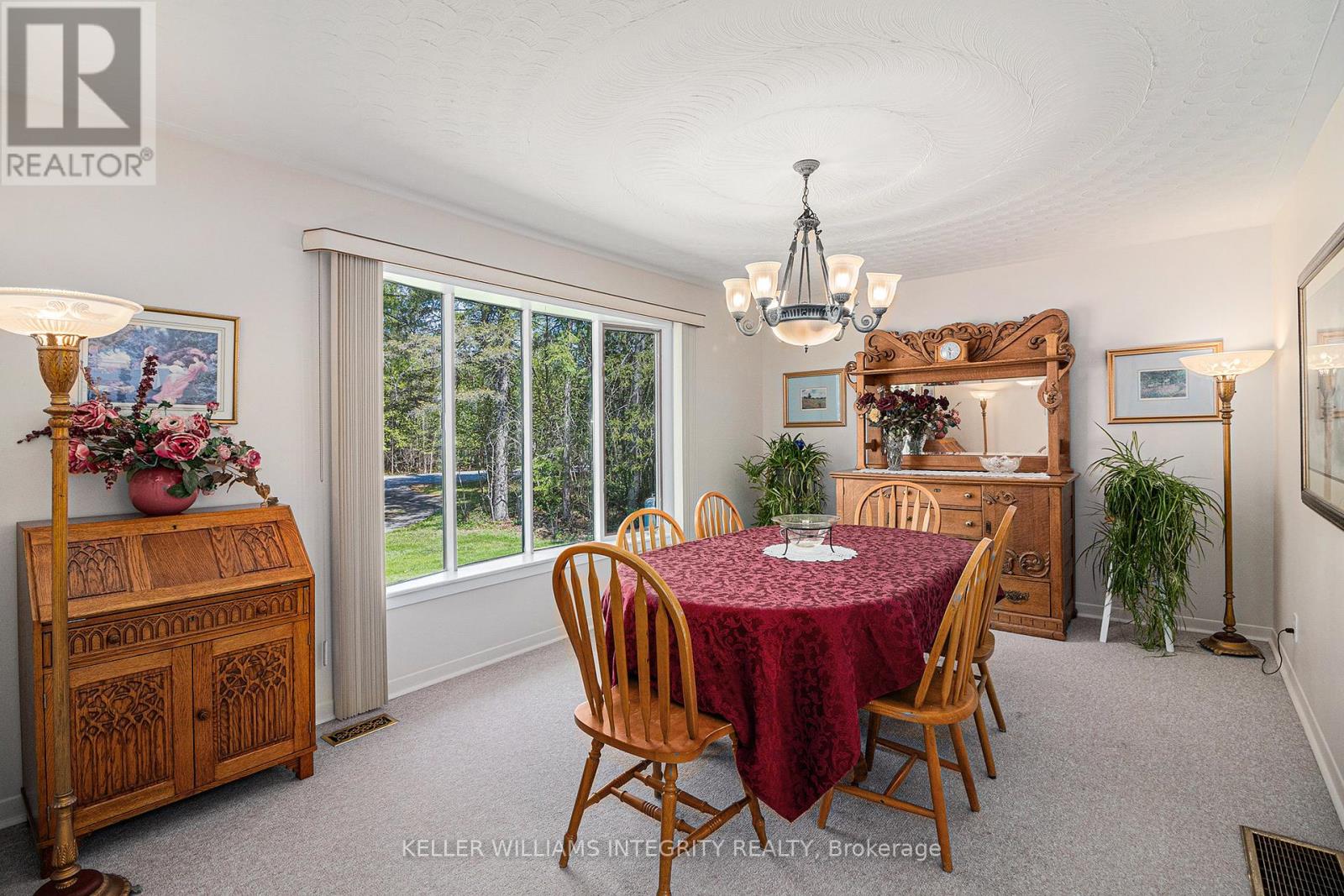 114 Constance Lake Road, Ottawa, Ontario  K2K 1X7 - Photo 12 - X12148823