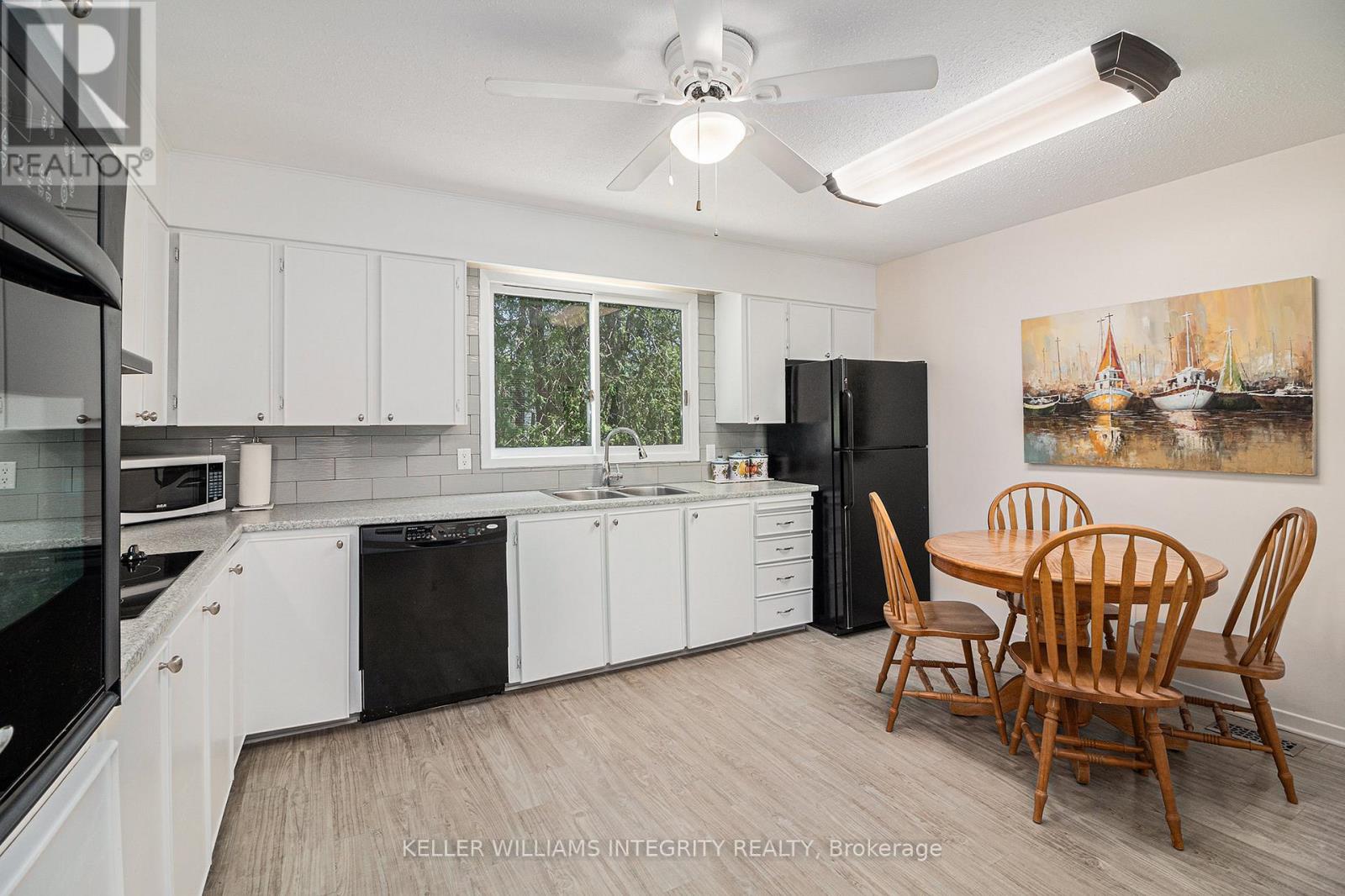 114 Constance Lake Road, Ottawa, Ontario  K2K 1X7 - Photo 14 - X12148823