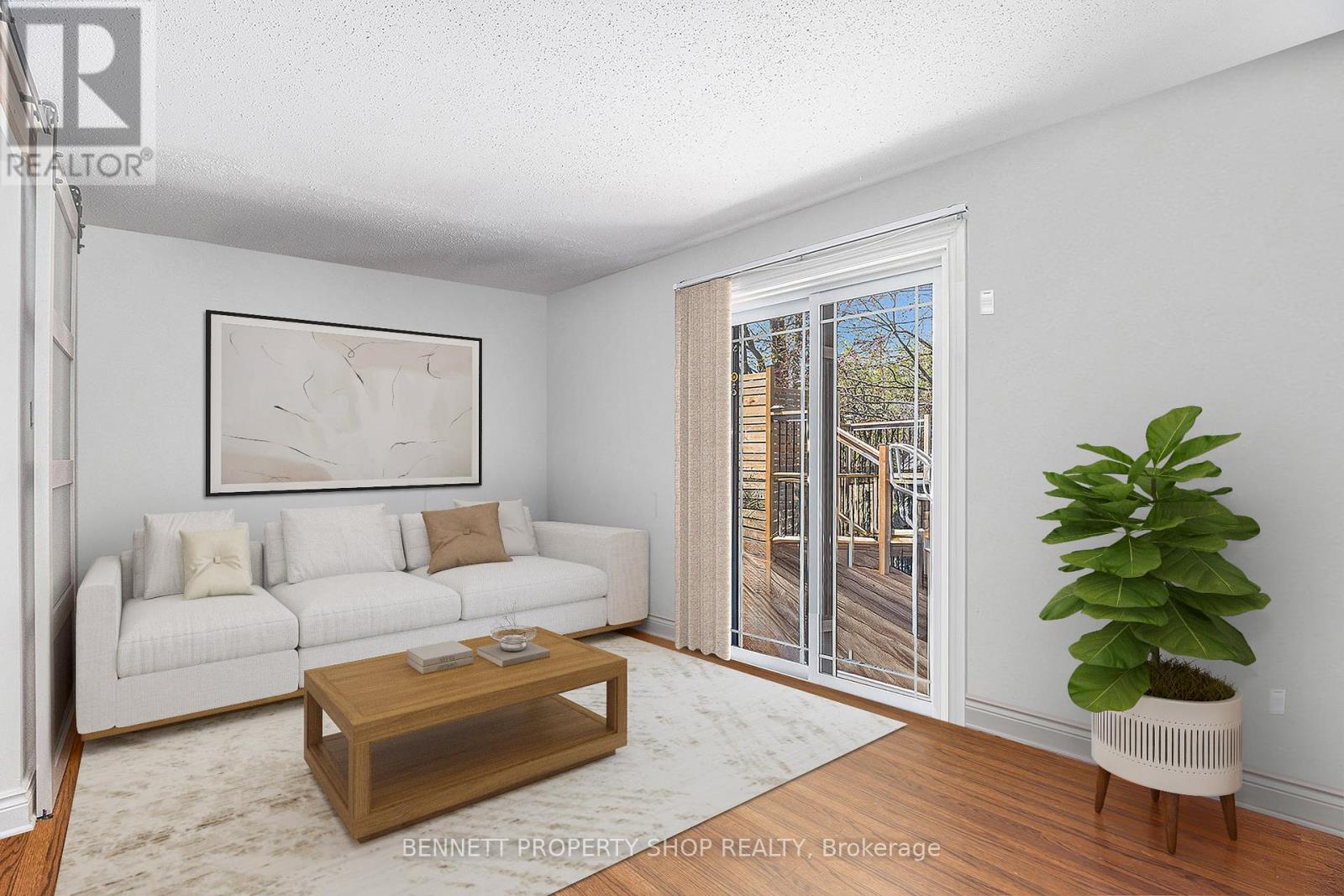 1404 Eastcliffe Way, Ottawa, Ontario  K1B 5H6 - Photo 4 - X12148837