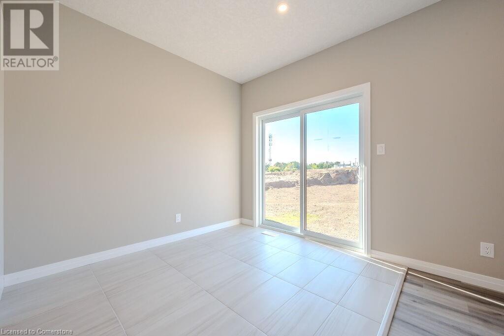 423 Woolwich Street, Waterloo, Ontario  N2K 0E8 - Photo 11 - 40728139