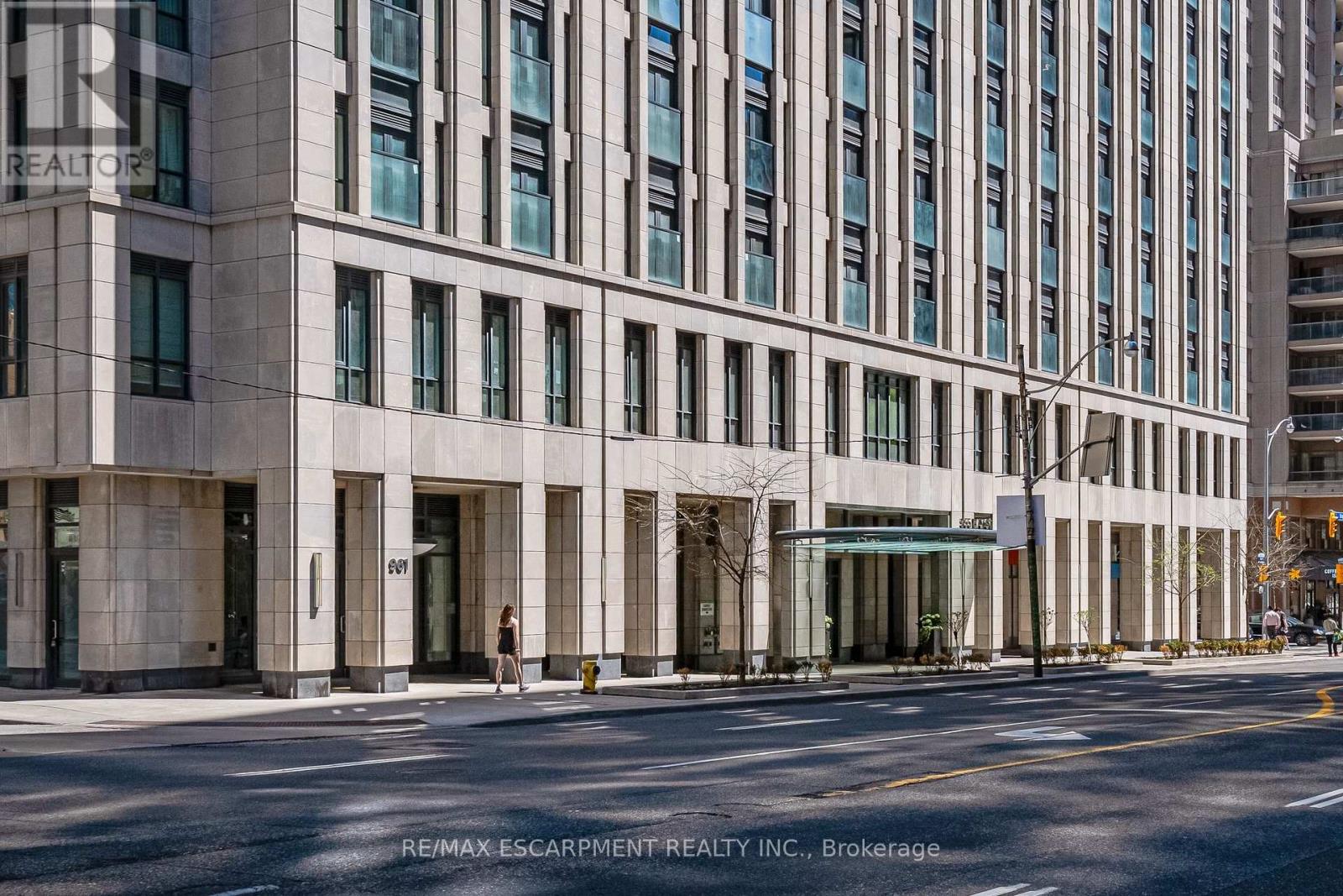 1809 - 955 Bay Street, Toronto, Ontario  M5S 0C6 - Photo 3 - C12148656