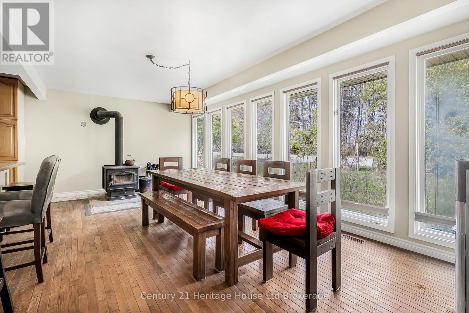 47 59 Highway, Norfolk (Delhi), Ontario  N4B 2W5 - Photo 3 - X12105096