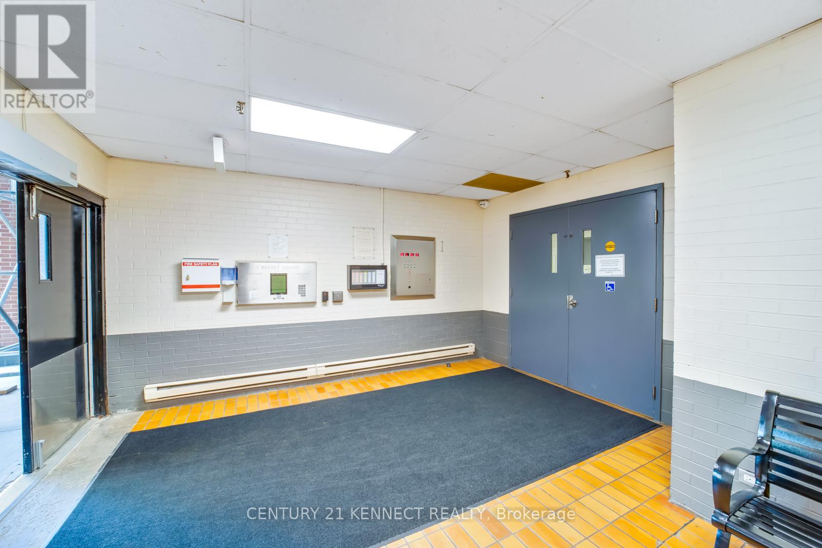2901 - 1 Massey Square, Toronto, Ontario  M4C 5L4 - Photo 2 - E12148685