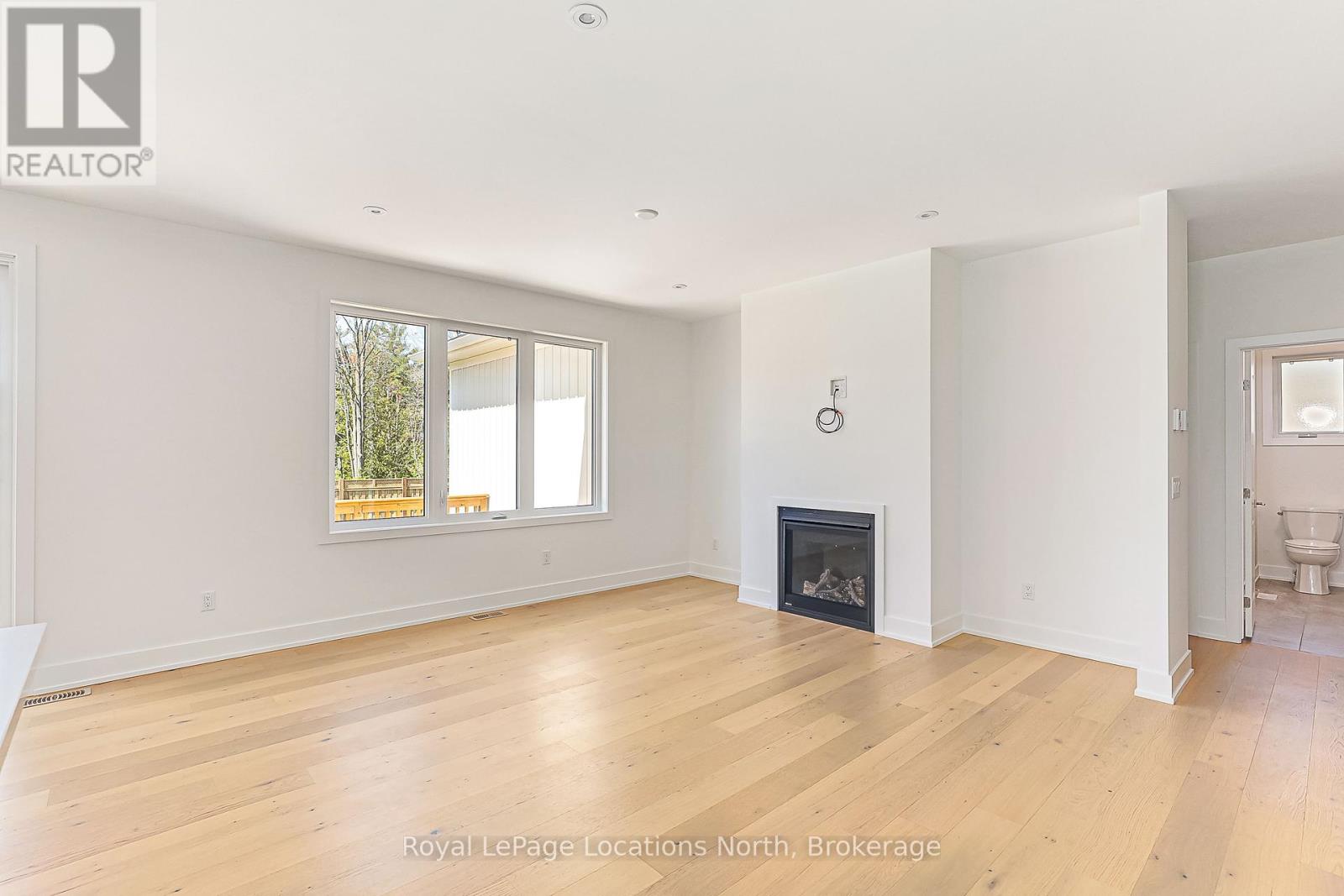 60 52nd Street S, Wasaga Beach, Ontario  L0M 1P0 - Photo 31 - S12148786