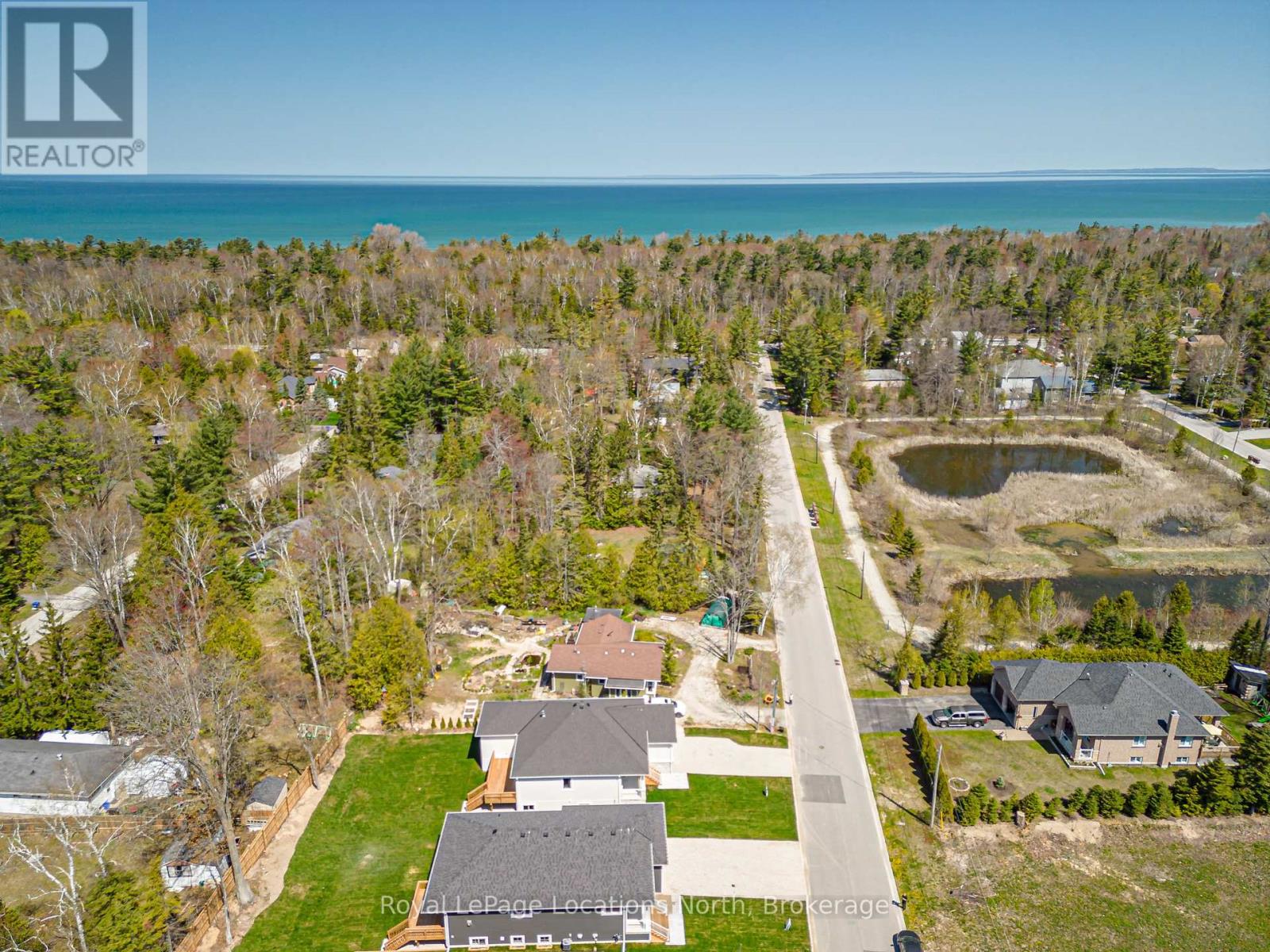 60 52nd Street S, Wasaga Beach, Ontario  L0M 1P0 - Photo 42 - S12148786