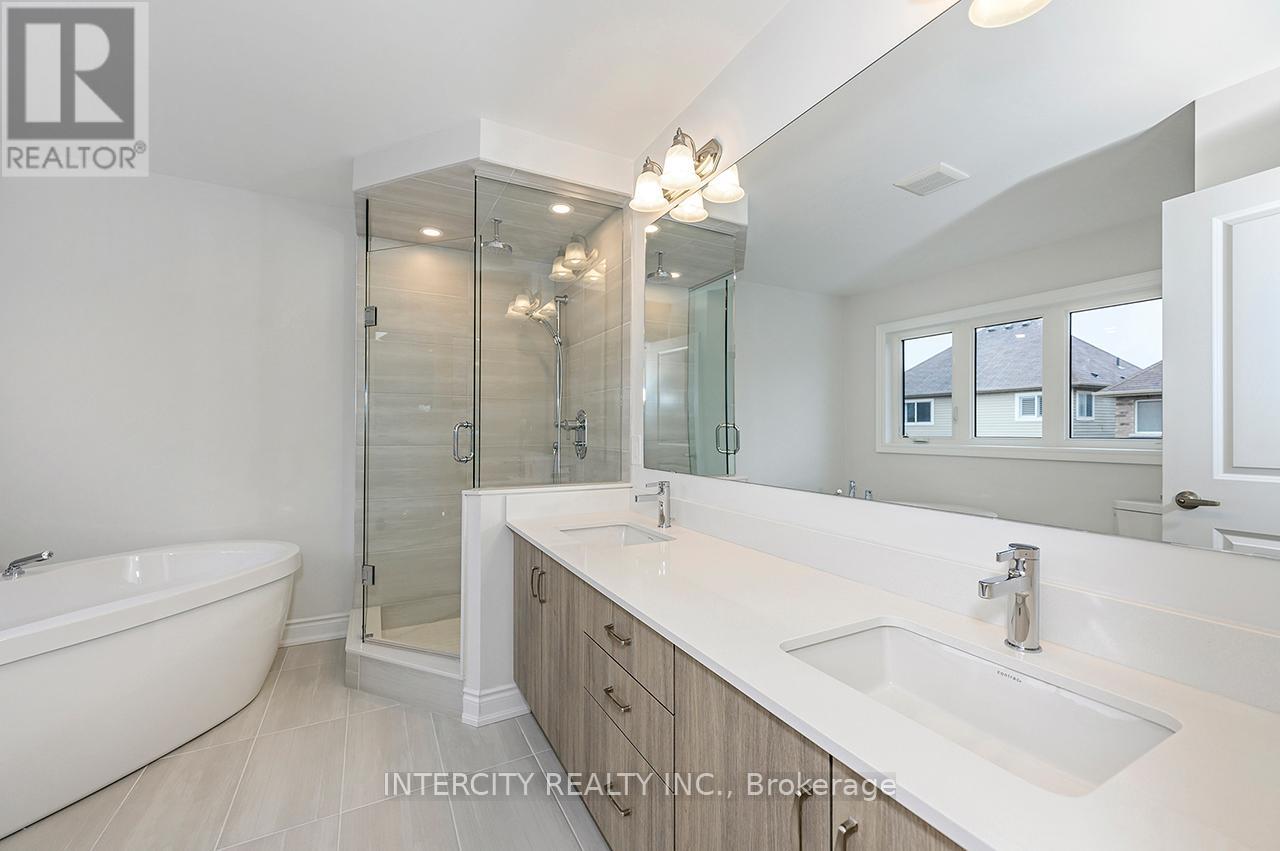 51 Bostock Drive, Georgina, Ontario L4P 0S5 - Photo 31 - N12148697