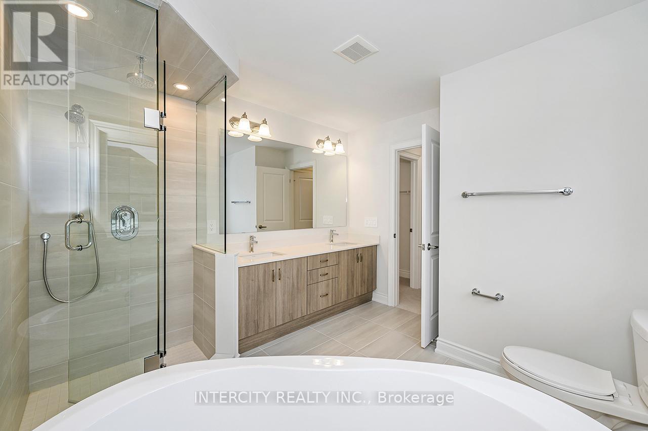 51 Bostock Drive, Georgina, Ontario L4P 0S5 - Photo 33 - N12148697