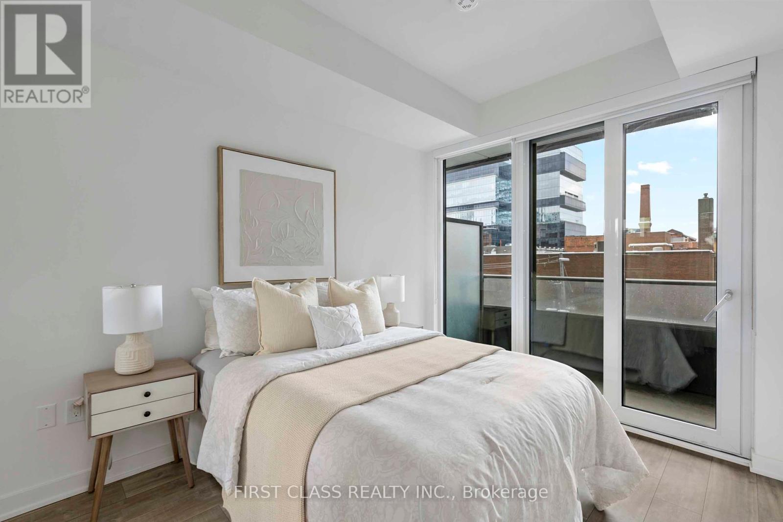 307 - 70 Princess Street, Toronto, Ontario  M5A 0X6 - Photo 7 - C12148736