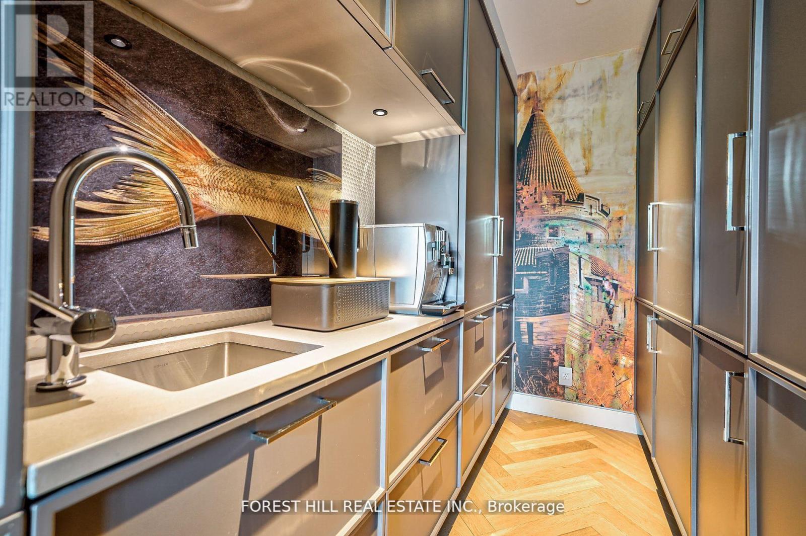 706 - 377 Madison Avenue, Toronto, Ontario  M4V 3E1 - Photo 18 - C12148749