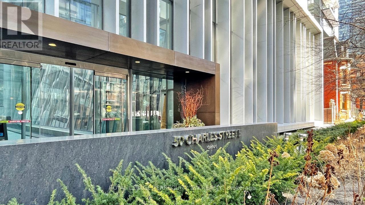 1012 - 50 CHARLES STREET E, Toronto, Ontario