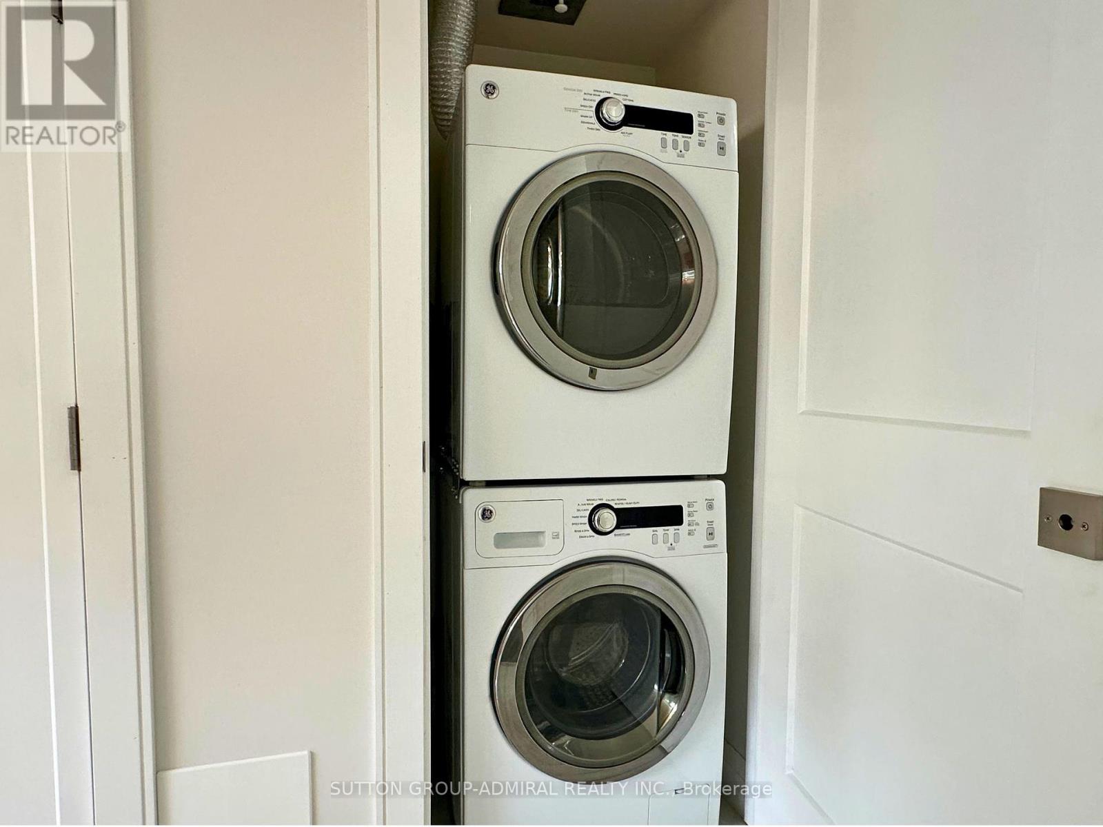 Lower - 266 Lawrence Avenue E, Toronto, Ontario  M4N 1T4 - Photo 17 - C12148790