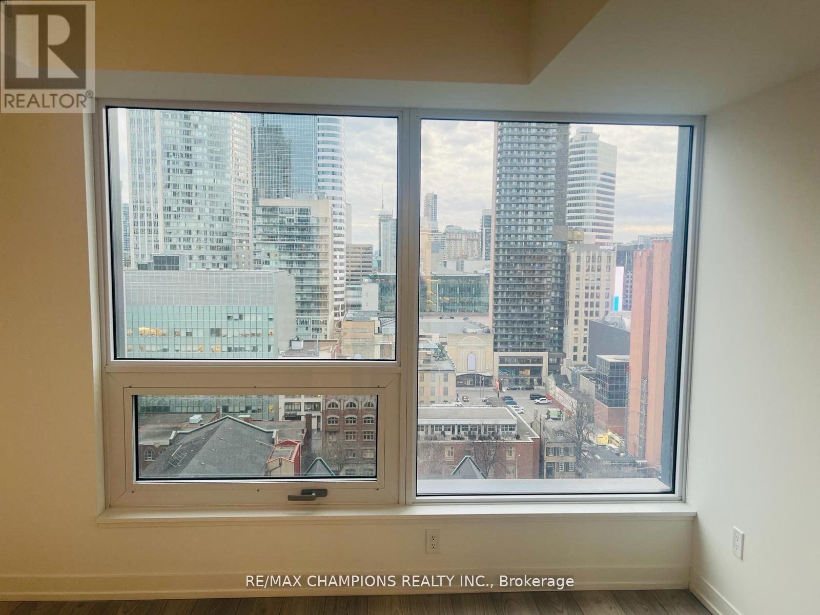 1908 - 82 Dalhousie Street, Toronto, Ontario  M5B 0C5 - Photo 8 - C12148804