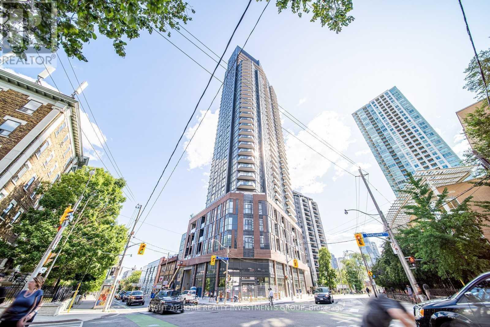 3305 - 159 WELLESLEY STREET E, Toronto, Ontario