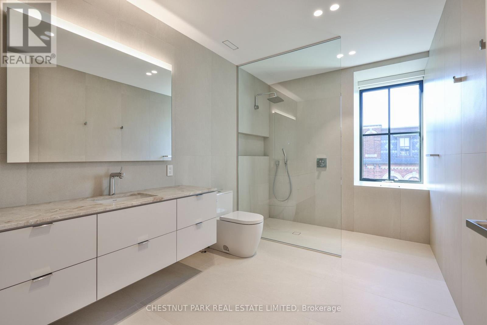 5 Brookfield Street, Toronto, Ontario  M6J 3A8 - Photo 20 - C12148857