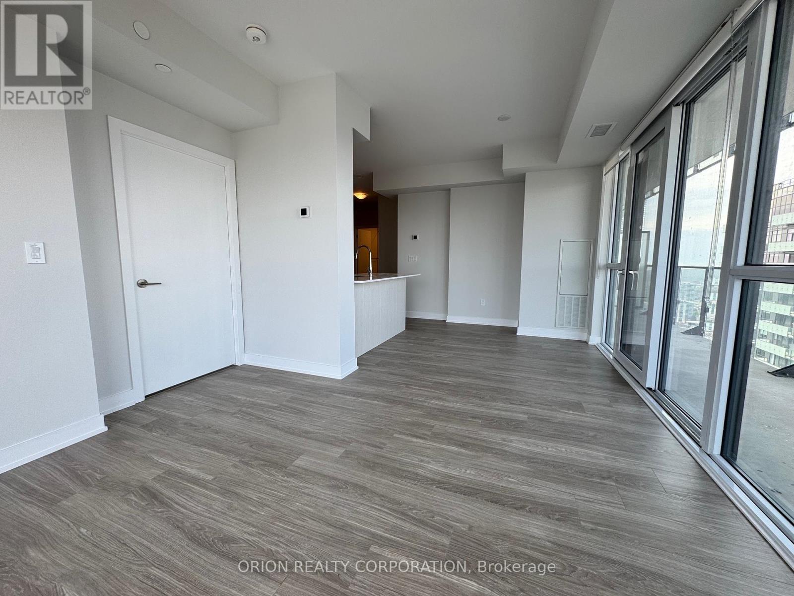 3708 - 430 Square One Drive, Mississauga, Ontario  L5B 0L6 - Photo 3 - W12148672
